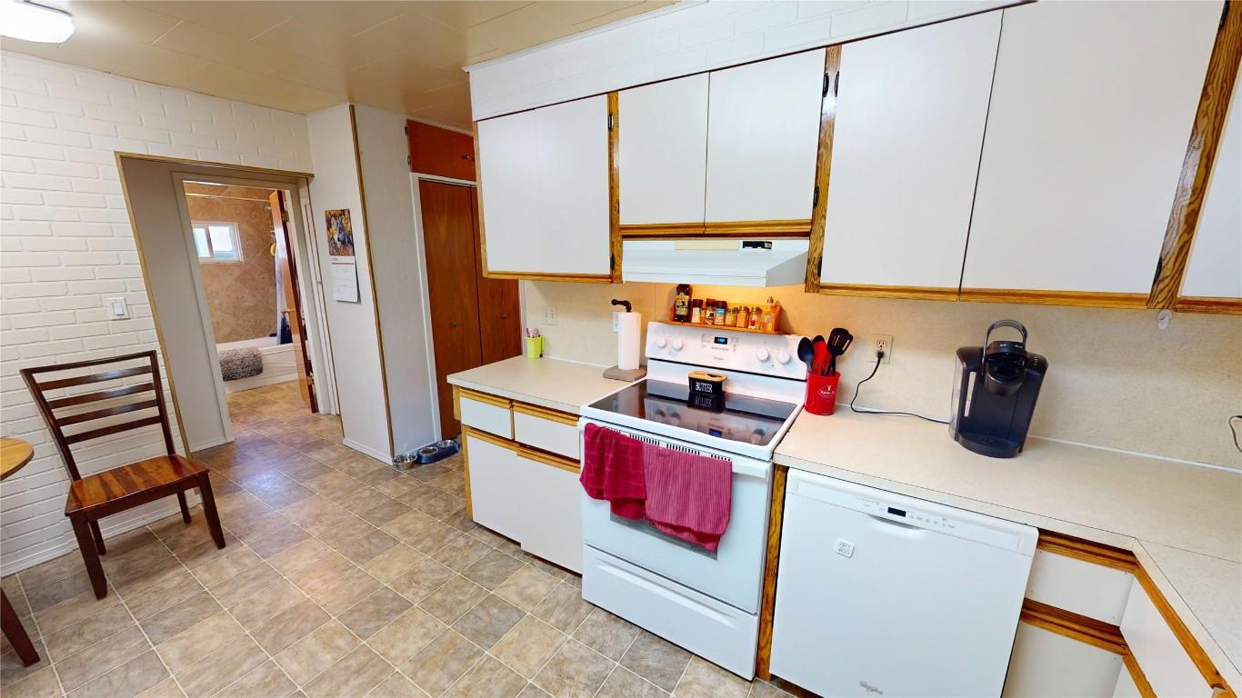 









214


7th

Avenue,
Cranbrook,




BC
V1C 2J5

