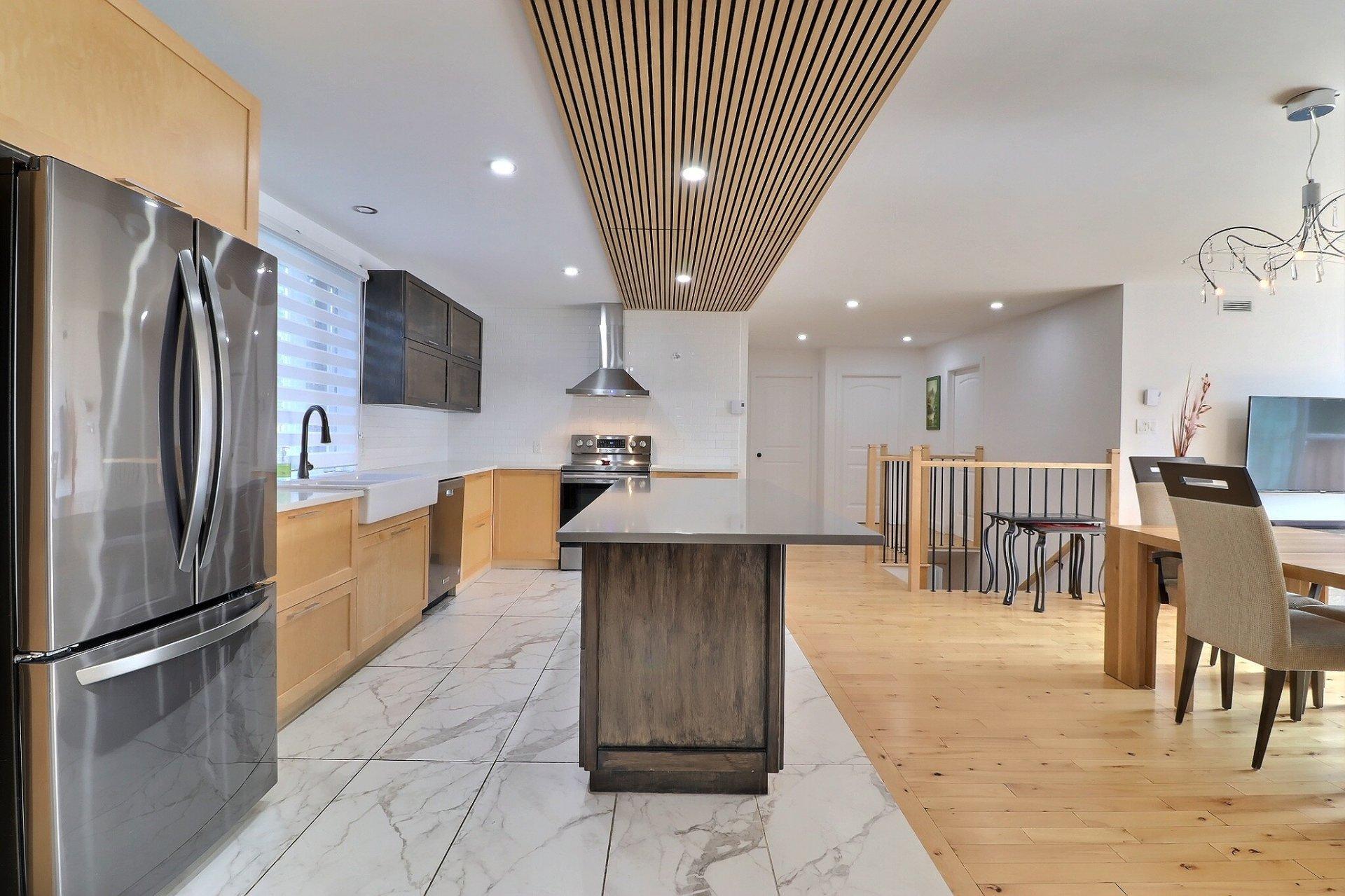 









169

 - 171


Av. des Sablonnières

,
Québec (Beauport),




QC
G1B1C2

