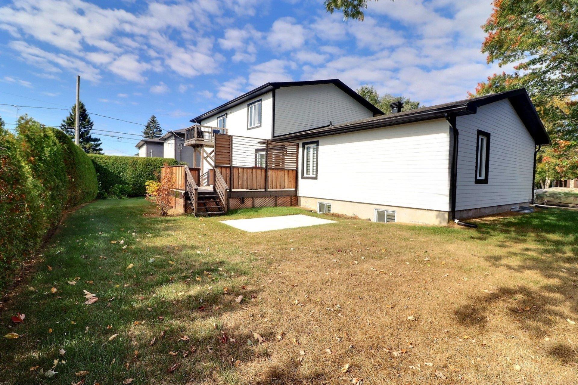 









169

 - 171


Av. des Sablonnières

,
Québec (Beauport),




QC
G1B1C2

