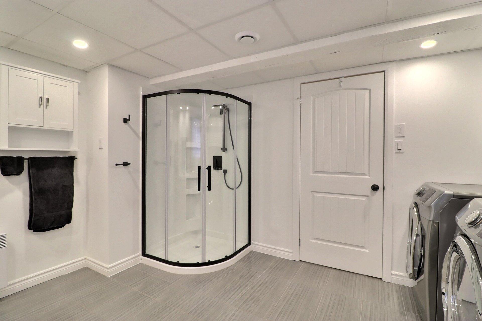 









169

 - 171


Av. des Sablonnières

,
Québec (Beauport),




QC
G1B1C2

