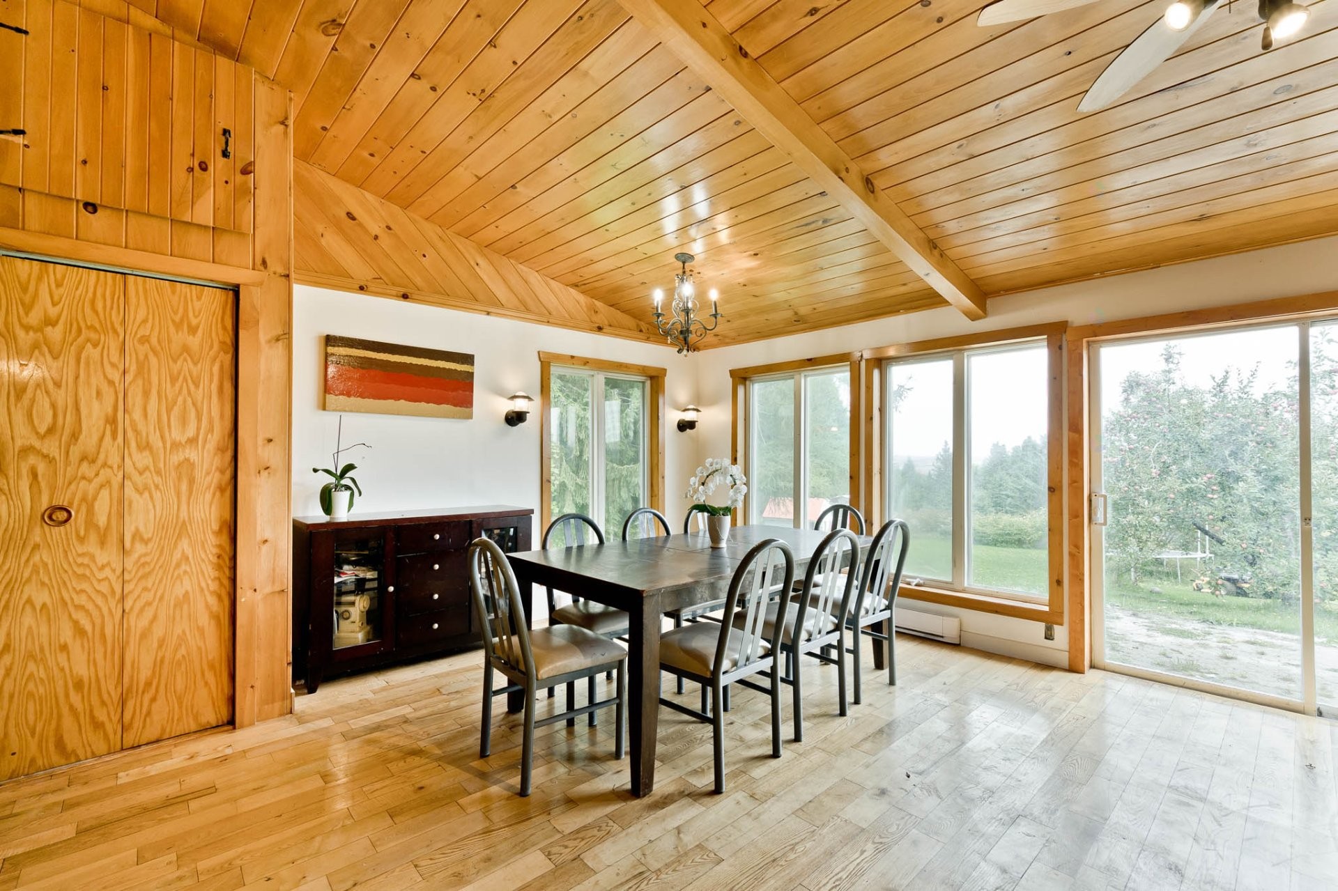 









1000


10e Rang

,
Saint-Herménégilde,




QC
J0B2W0

