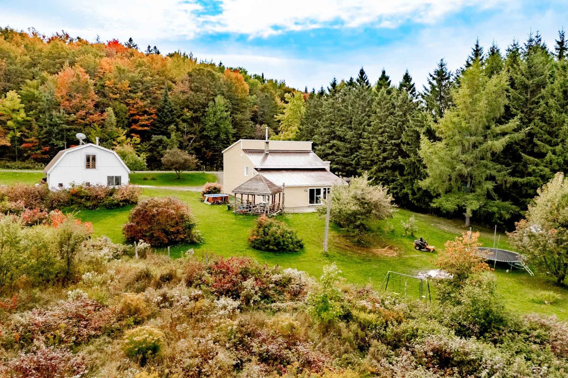 









1000


10e Rang

,
Saint-Herménégilde,




QC
J0B2W0

