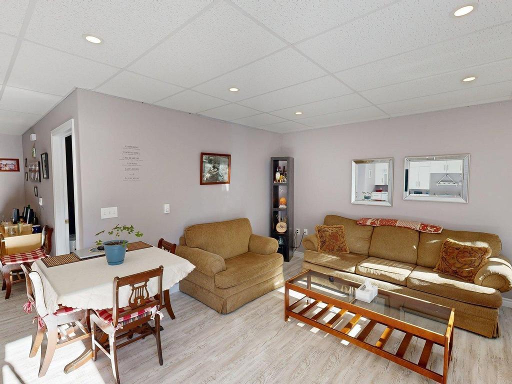 












1518/1520 Bridge Street

,
Kingston,




NS
B0P 1R0

