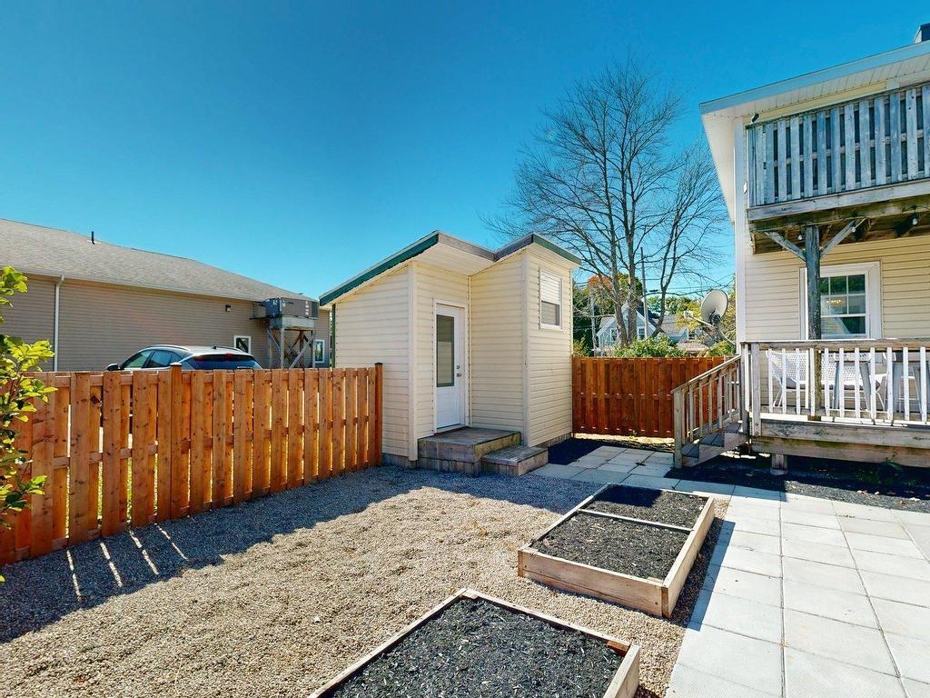 












1518/1520 Bridge Street

,
Kingston,




NS
B0P 1R0

