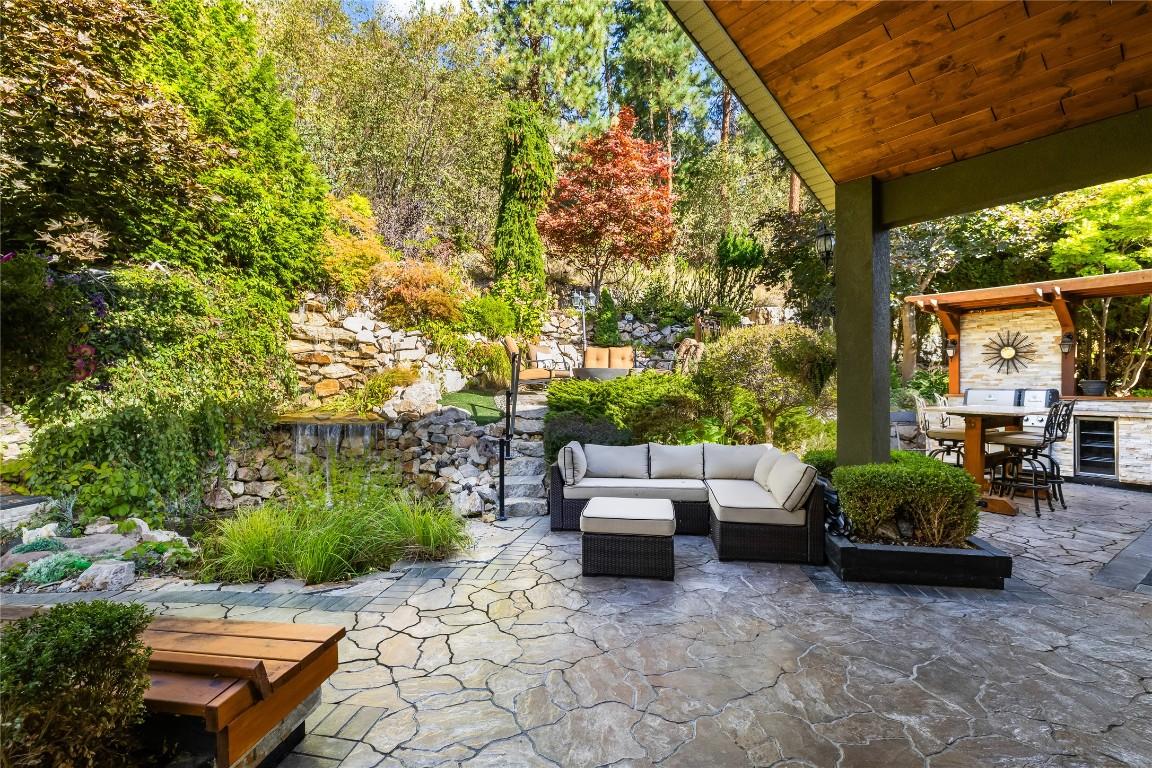 









1778


Vineyard

Drive,
West Kelowna,




BC
V4T 2W7

