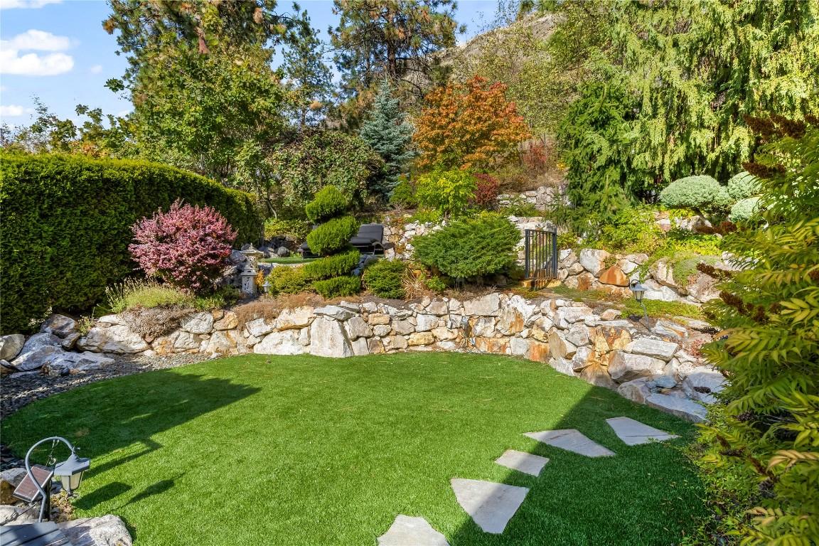 









1778


Vineyard

Drive,
West Kelowna,




BC
V4T 2W7

