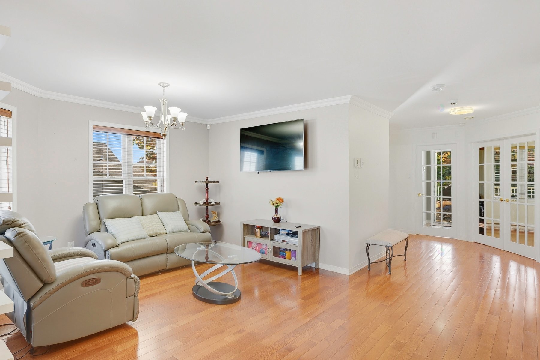 









2270


Rue Isaac-Jogues

, 301,
Saint-Jérôme,




QC
J7Y0A2

