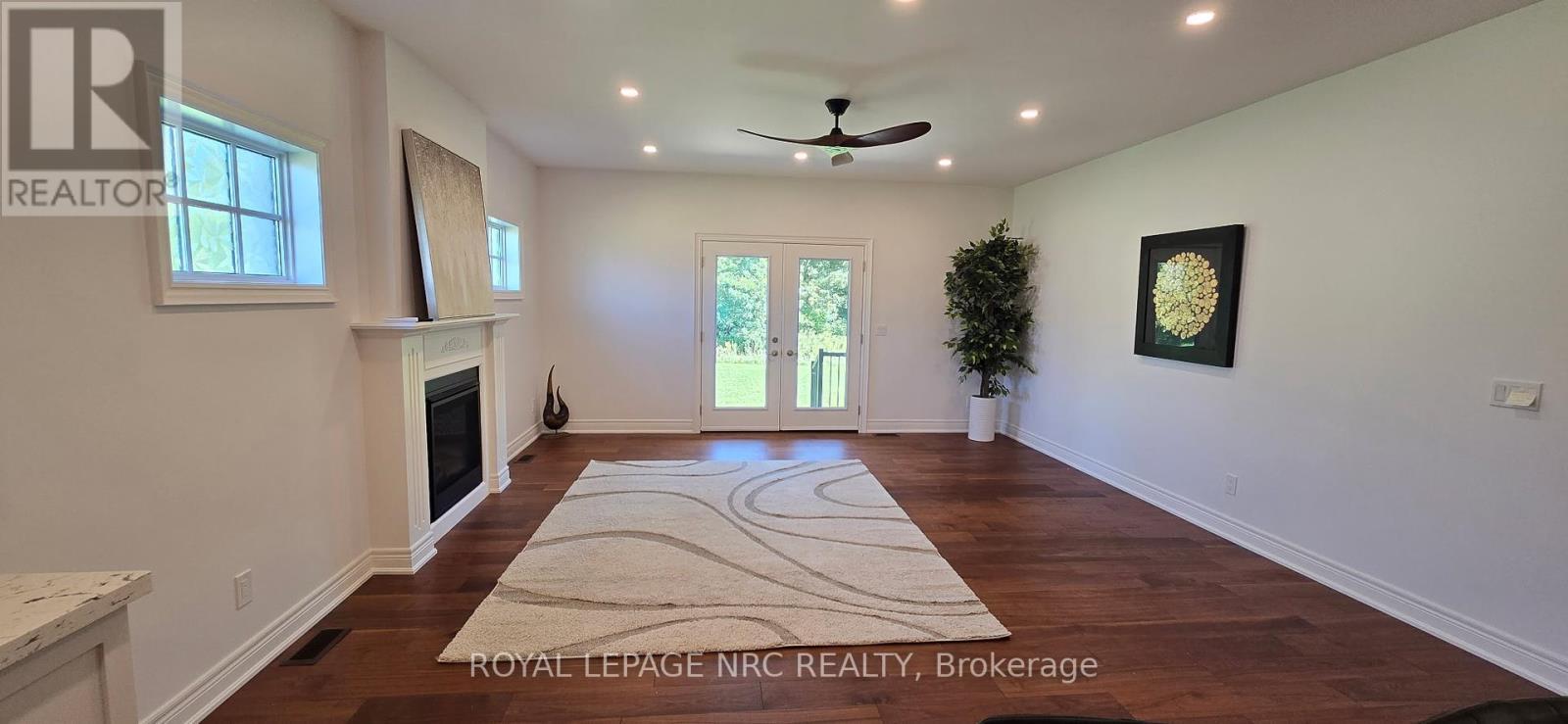 












1129 BALFOUR STREET

,
Pelham (Fenwick),




Ontario
L0S1C0

