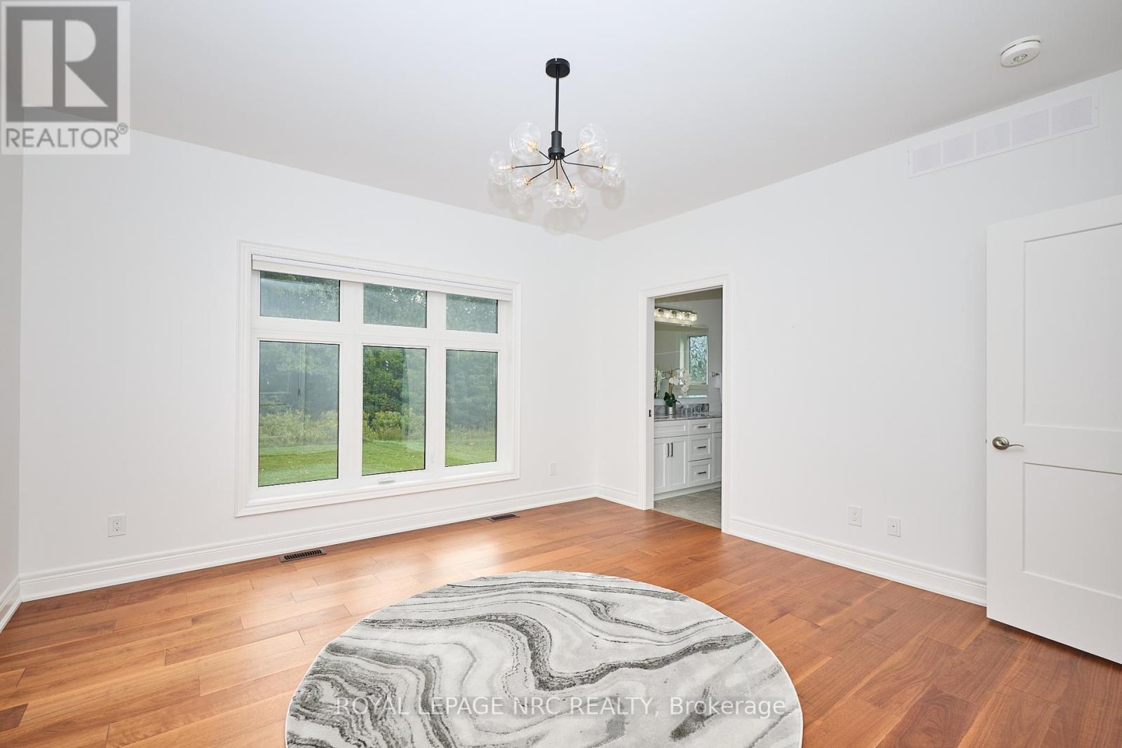 












1129 BALFOUR STREET

,
Pelham (Fenwick),




Ontario
L0S1C0

