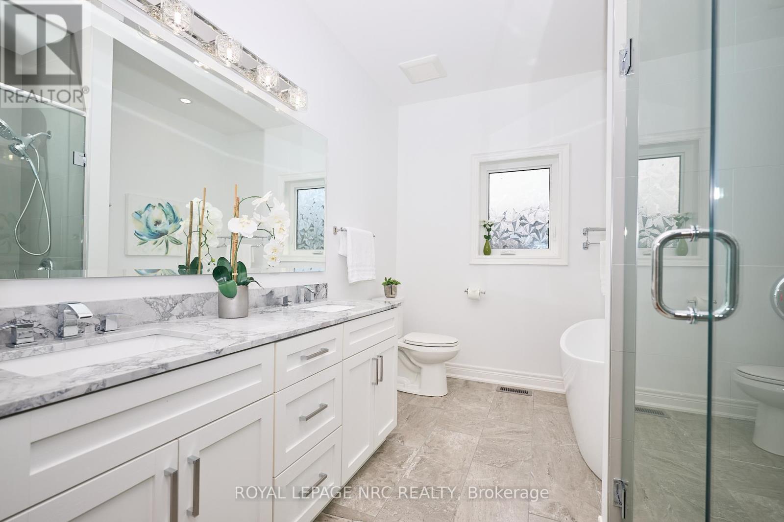 












1129 BALFOUR STREET

,
Pelham (Fenwick),




Ontario
L0S1C0

