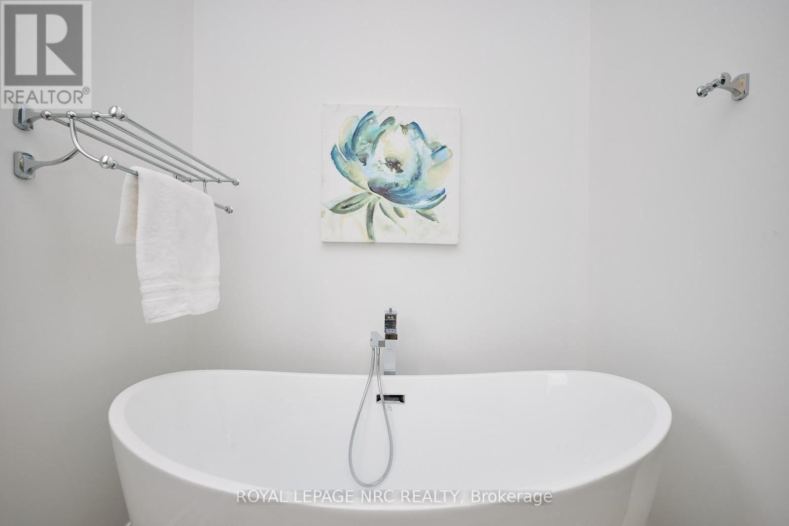 












1129 BALFOUR STREET

,
Pelham (Fenwick),




Ontario
L0S1C0

