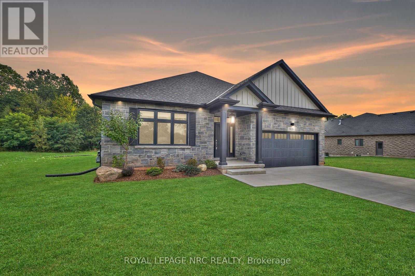 












1129 BALFOUR STREET

,
Pelham (Fenwick),




Ontario
L0S1C0

