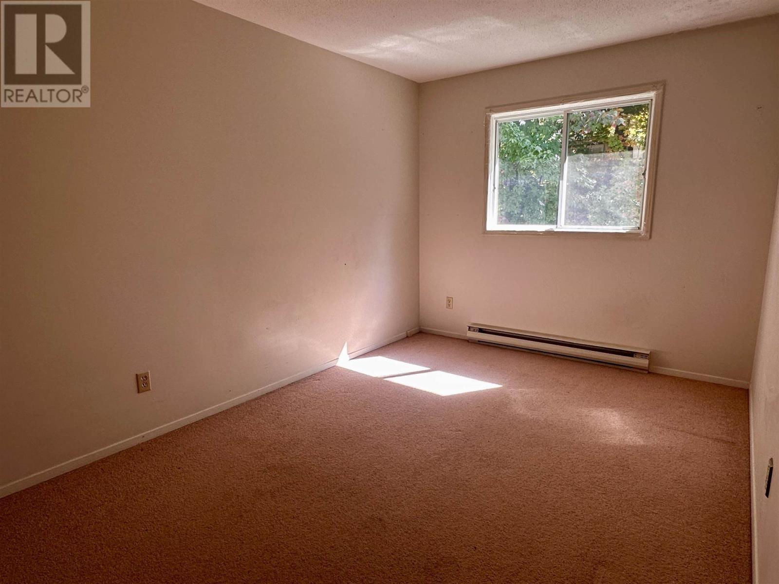 












38 Beckett BLVD

,
Elliot Lake,




Ontario
P5A3P7

