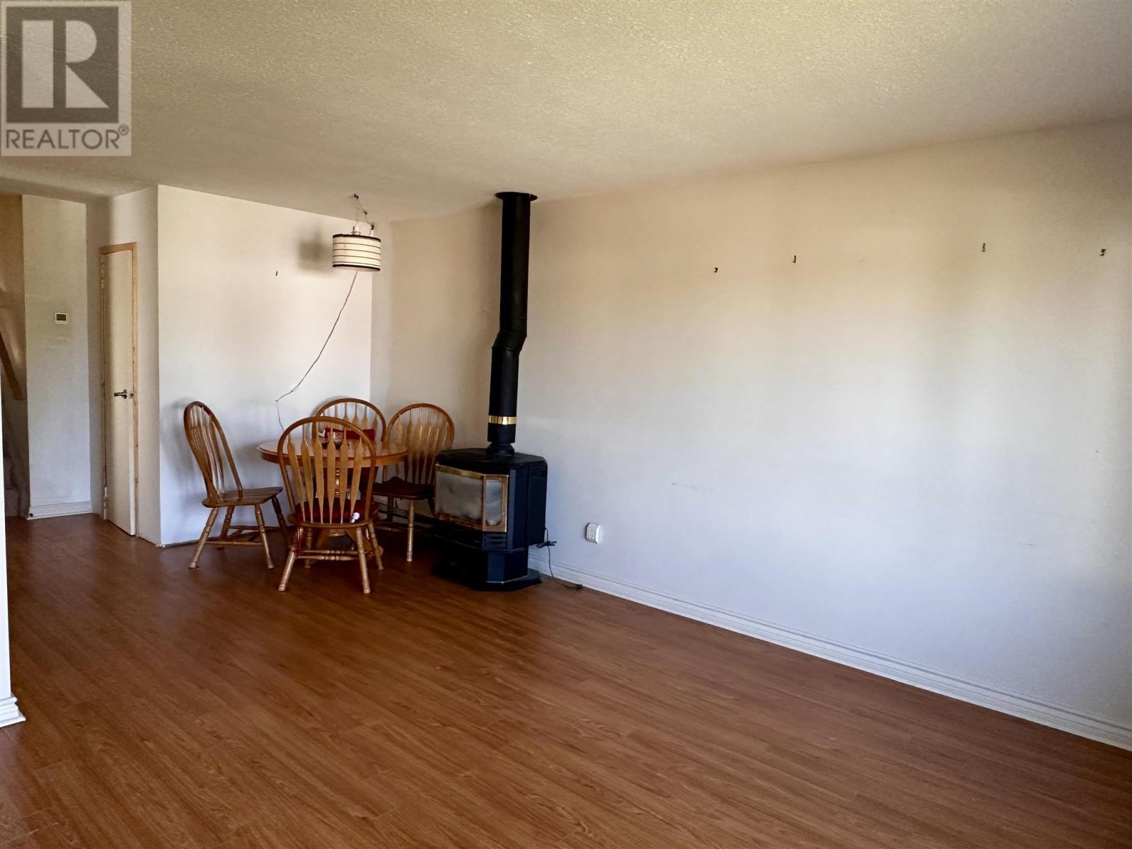 












38 Beckett BLVD

,
Elliot Lake,




Ontario
P5A3P7

