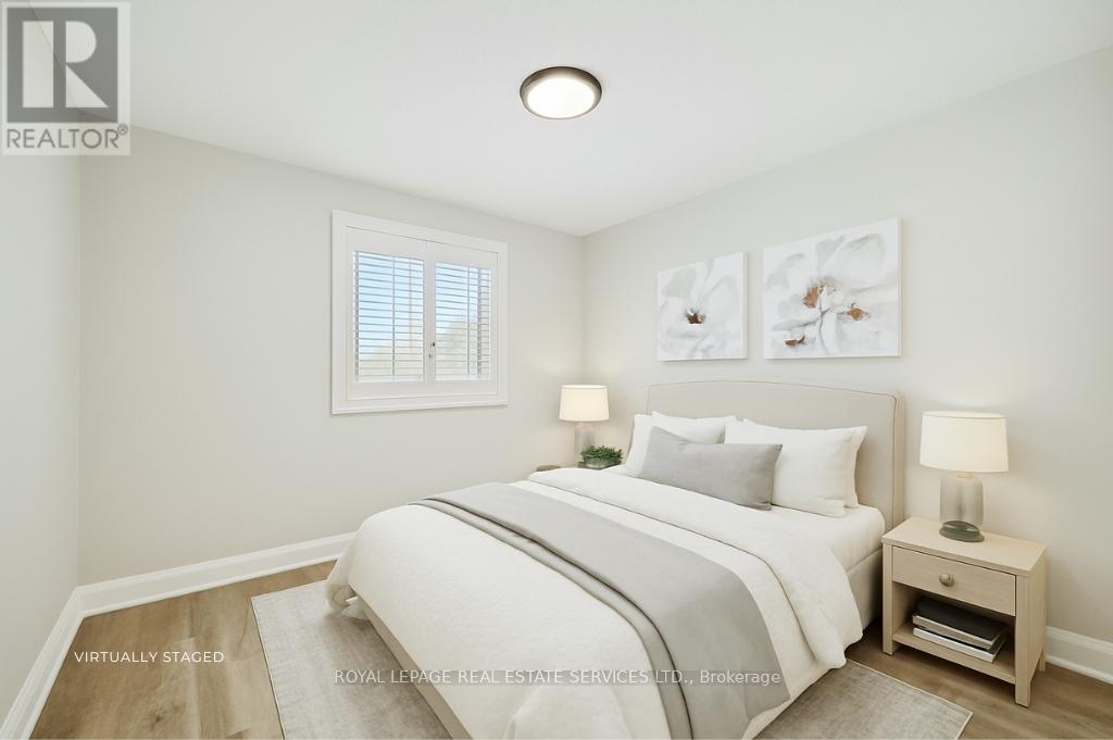 












137 - 1520 LANCASTER DRIVE

,
Oakville,




Ontario
L6H2Z2

