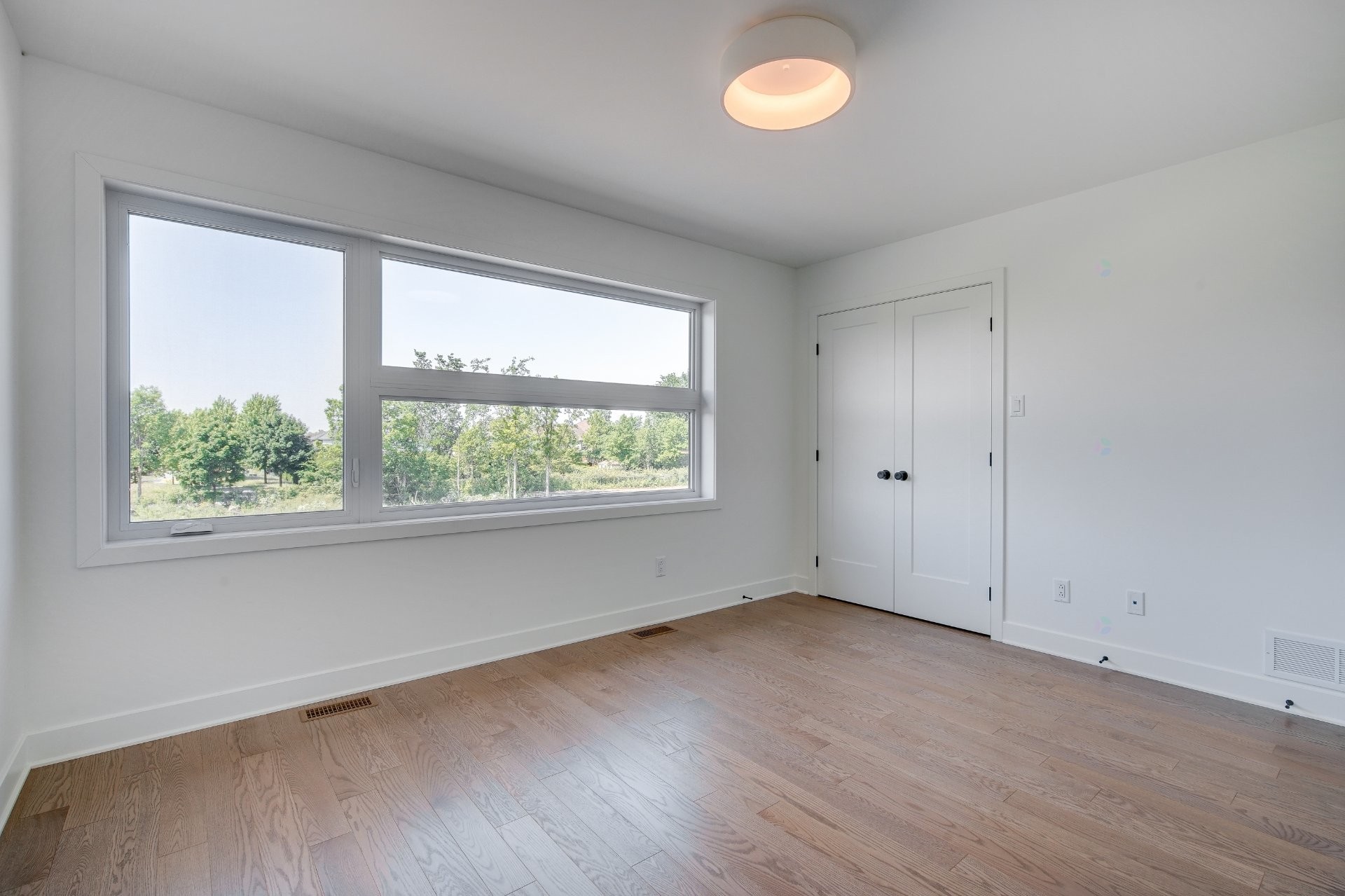 









1105


Rue Jean-Vallerand

,
Boucherville,




QC
J4B0H5

