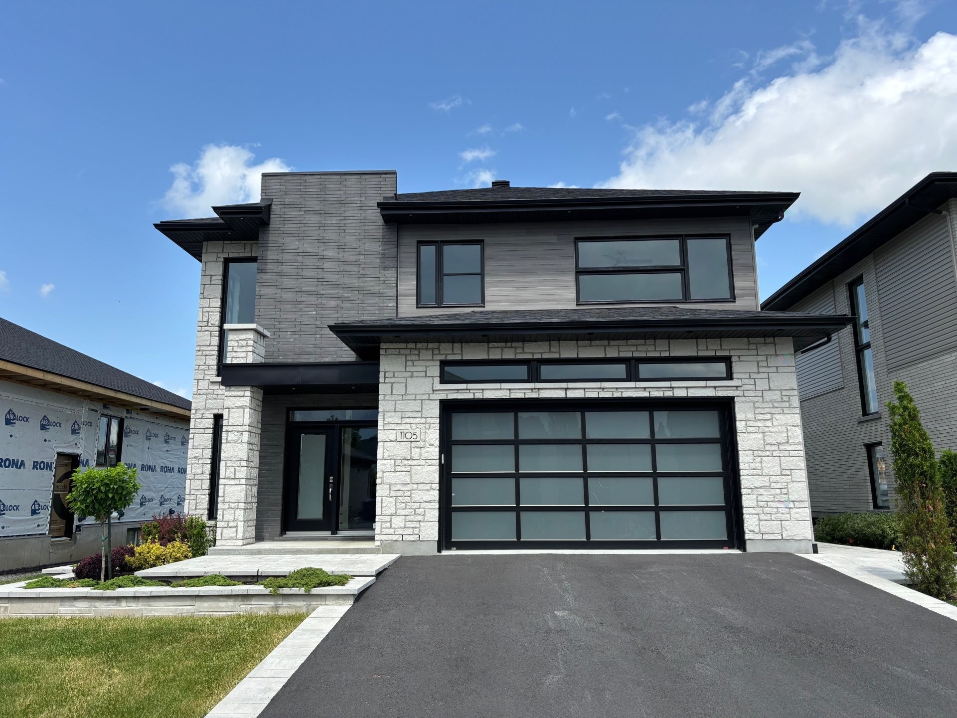 









1105


Rue Jean-Vallerand

,
Boucherville,




QC
J4B0H5

