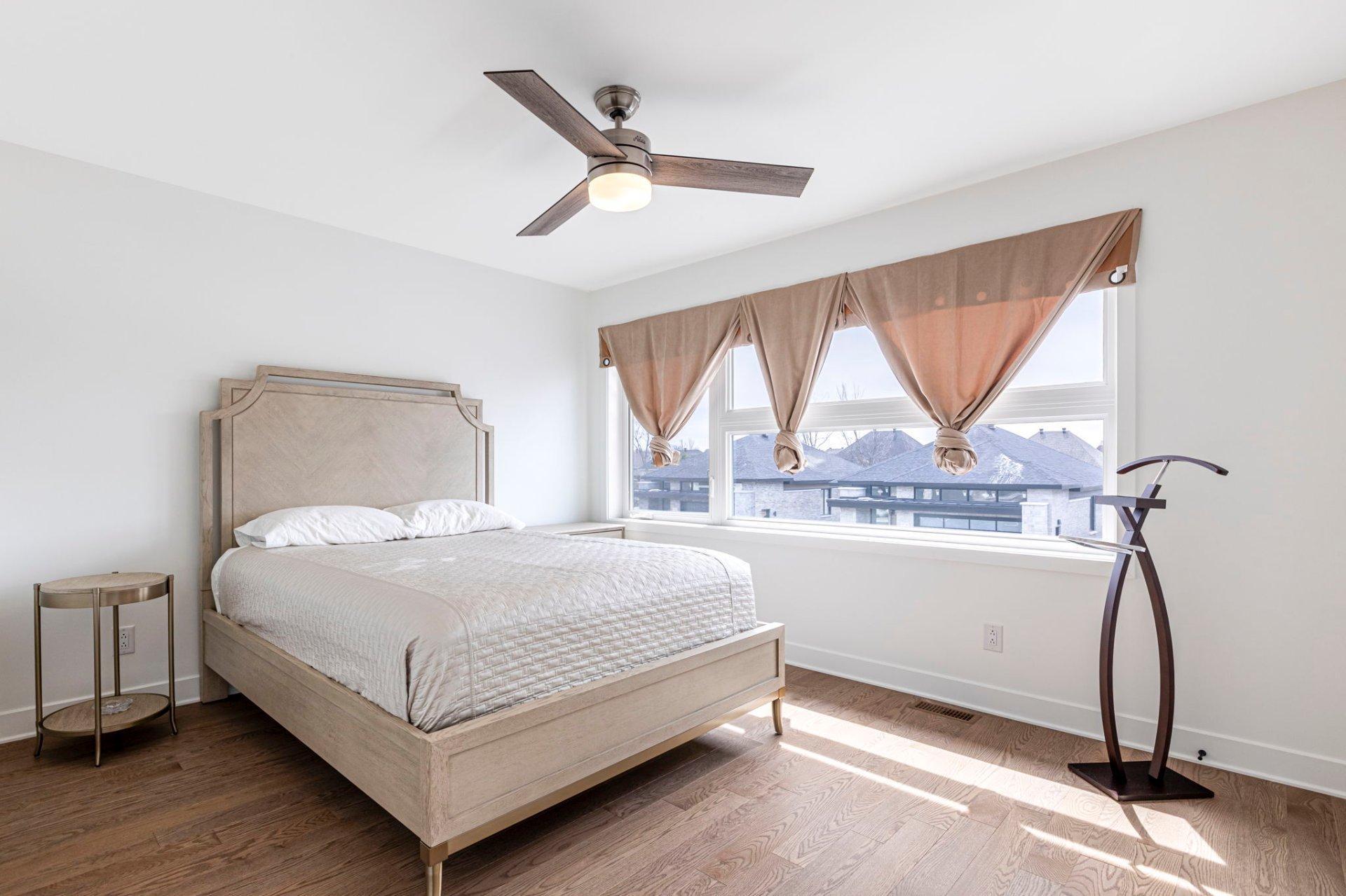 









1105


Rue Jean-Vallerand

,
Boucherville,




QC
J4B0H5

