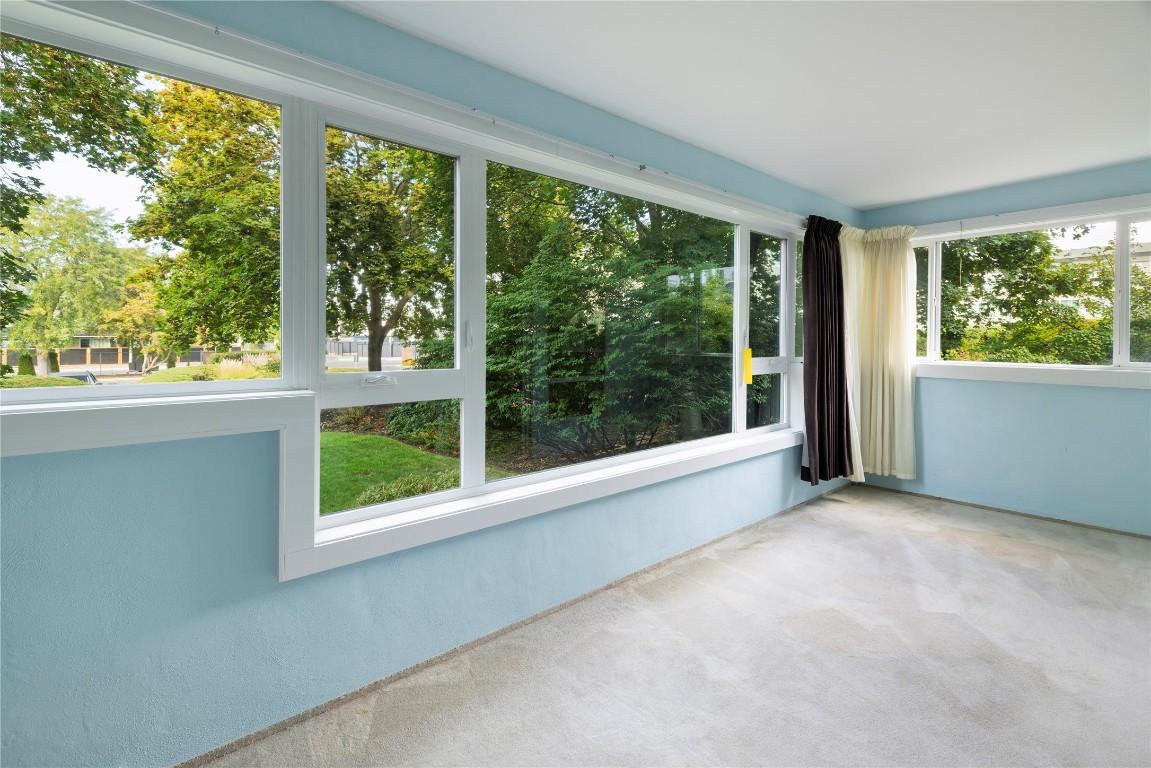 









1045


Sutherland

Avenue, 115B,
Kelowna,




BC
V1Y 5Y1

