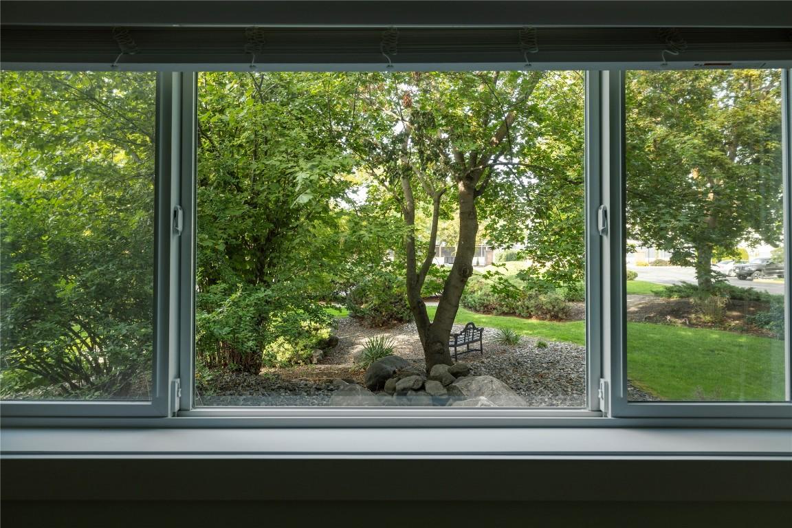 









1045


Sutherland

Avenue, 115B,
Kelowna,




BC
V1Y 5Y1

