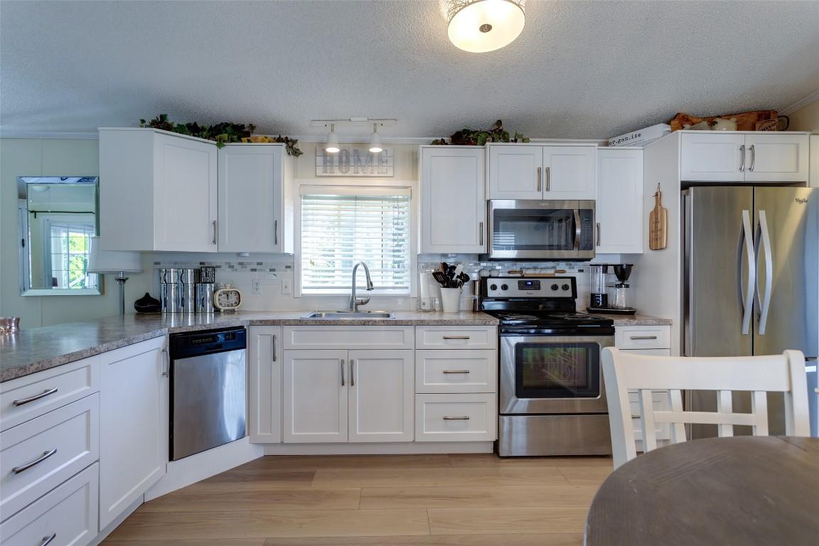 









1850


Shannon Lake

Road, 23,
West Kelowna,




BC
V4T 1L6

