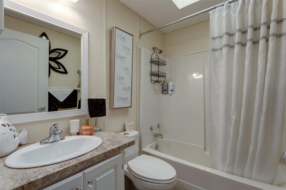 









1850


Shannon Lake

Road, 23,
West Kelowna,




BC
V4T 1L6

