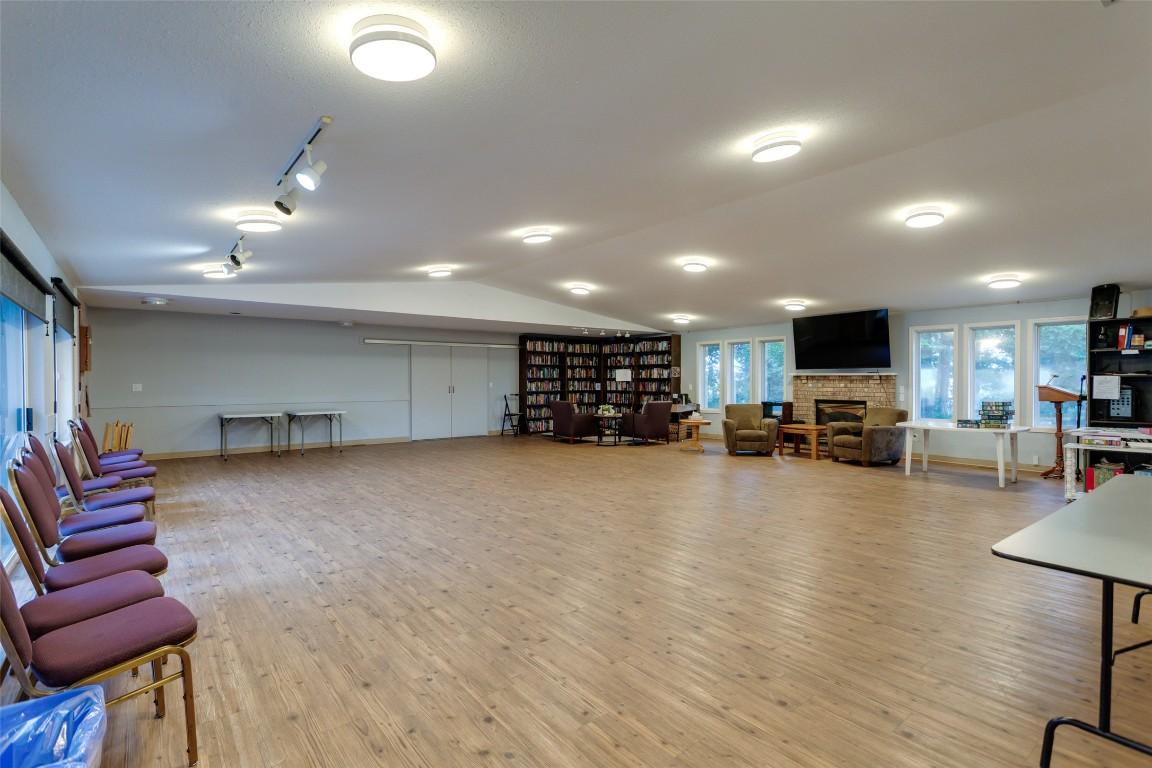 









1850


Shannon Lake

Road, 23,
West Kelowna,




BC
V4T 1L6

