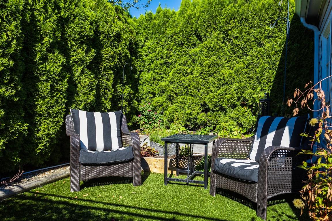 









1850


Shannon Lake

Road, 23,
West Kelowna,




BC
V4T 1L6

