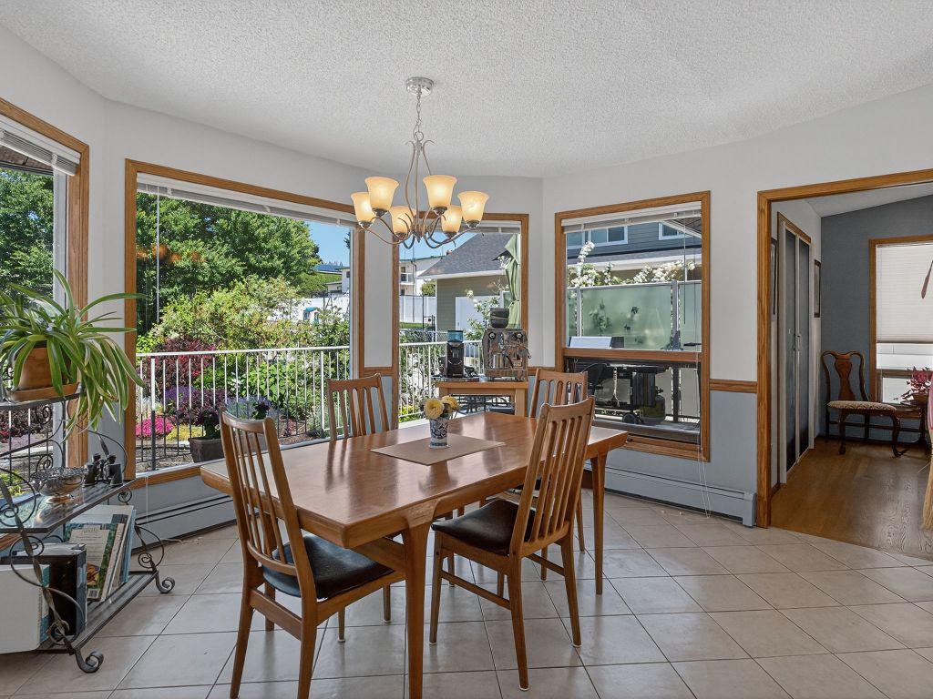 









832


Montigny

Road,
West Kelowna,




BC
V1Z 1S2

