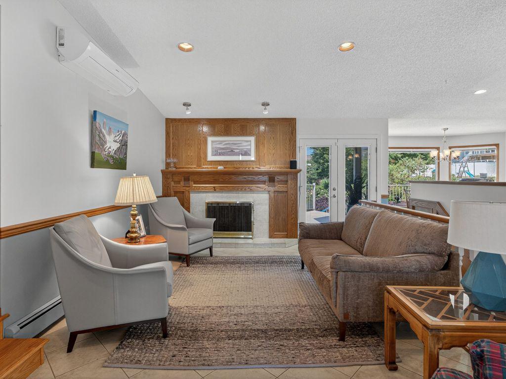 









832


Montigny

Road,
West Kelowna,




BC
V1Z 1S2

