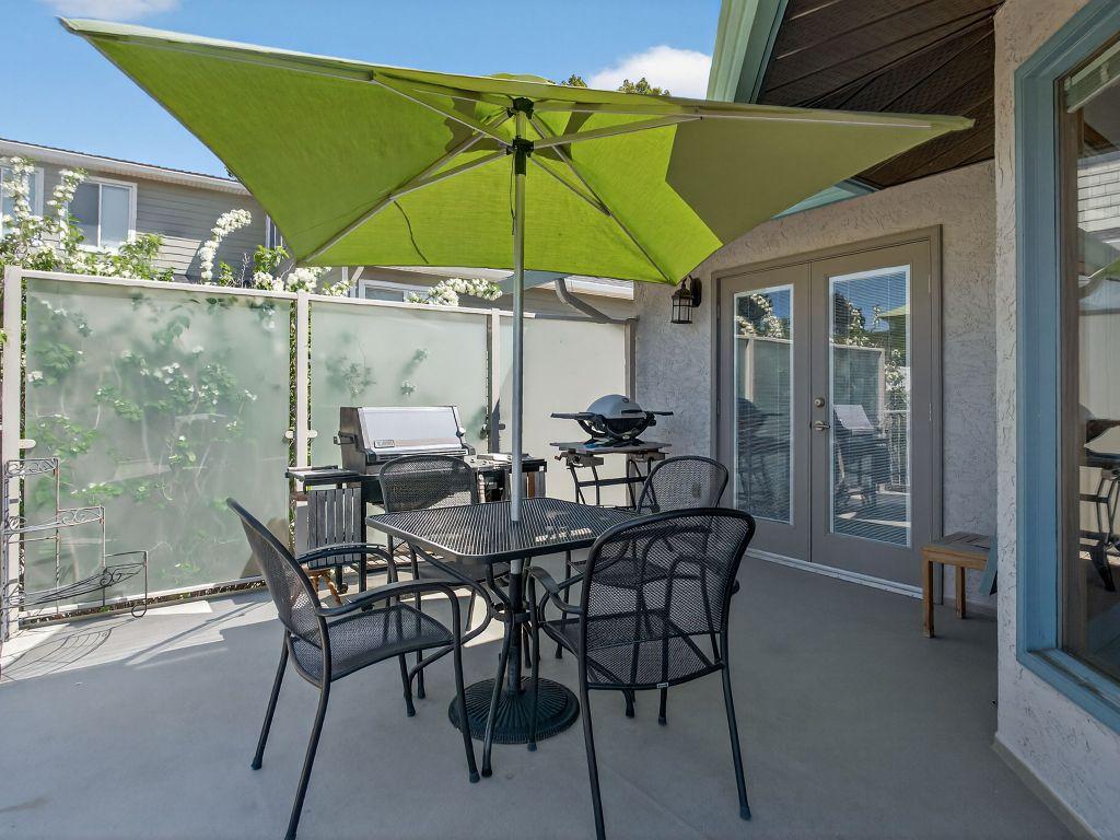 









832


Montigny

Road,
West Kelowna,




BC
V1Z 1S2

