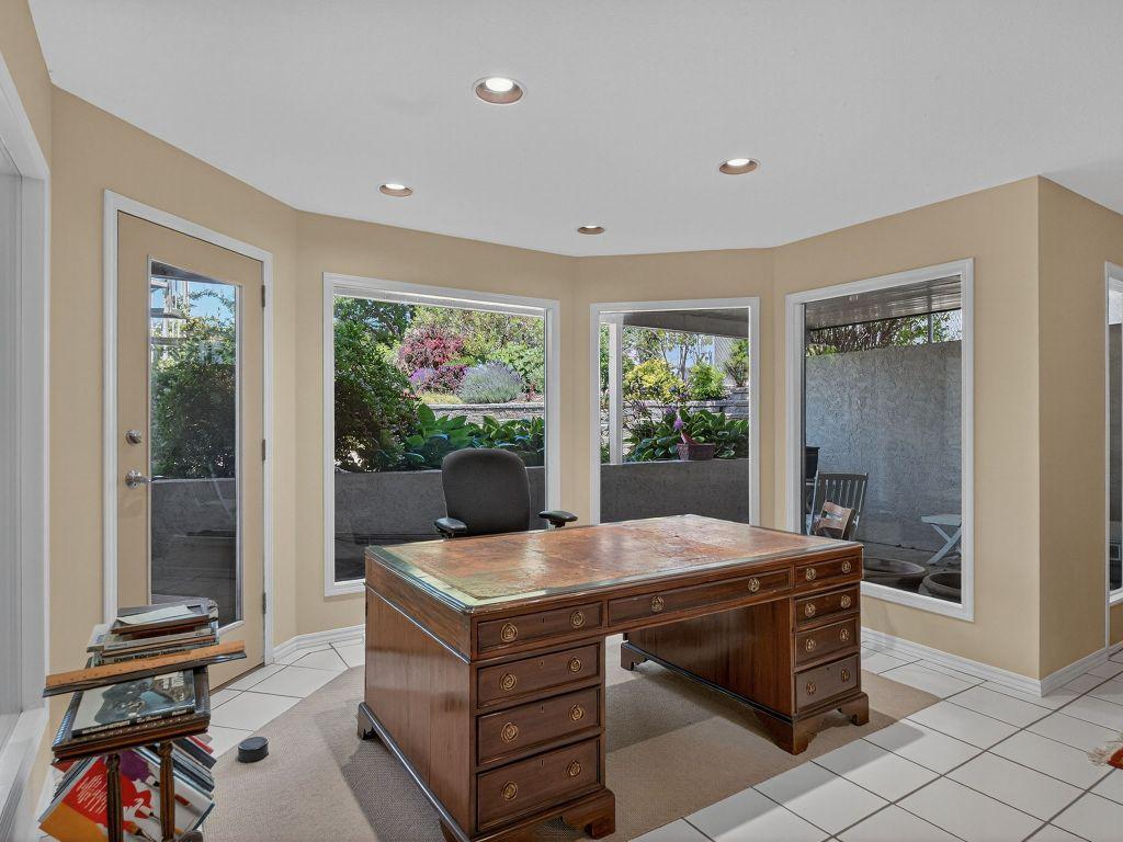 









832


Montigny

Road,
West Kelowna,




BC
V1Z 1S2

