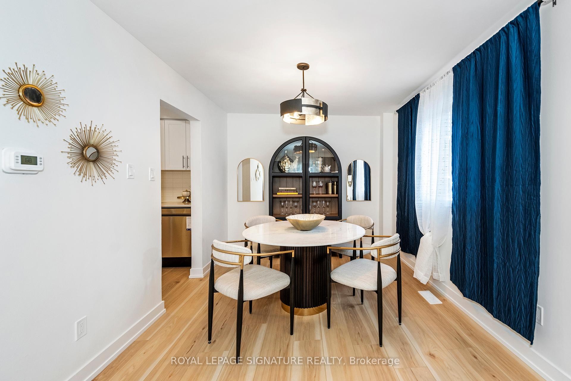 









34-36


Delawana

Drive,
Hamilton,




ON
L8E 1G4

