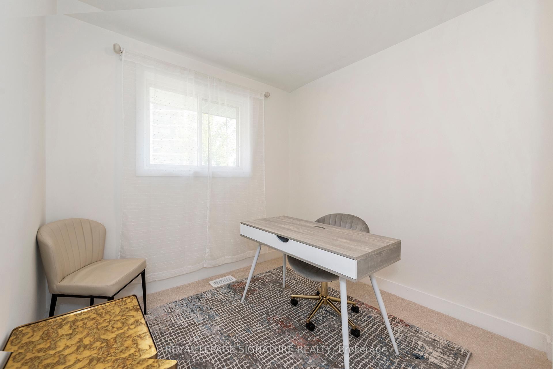 









34-36


Delawana

Drive,
Hamilton,




ON
L8E 1G4

