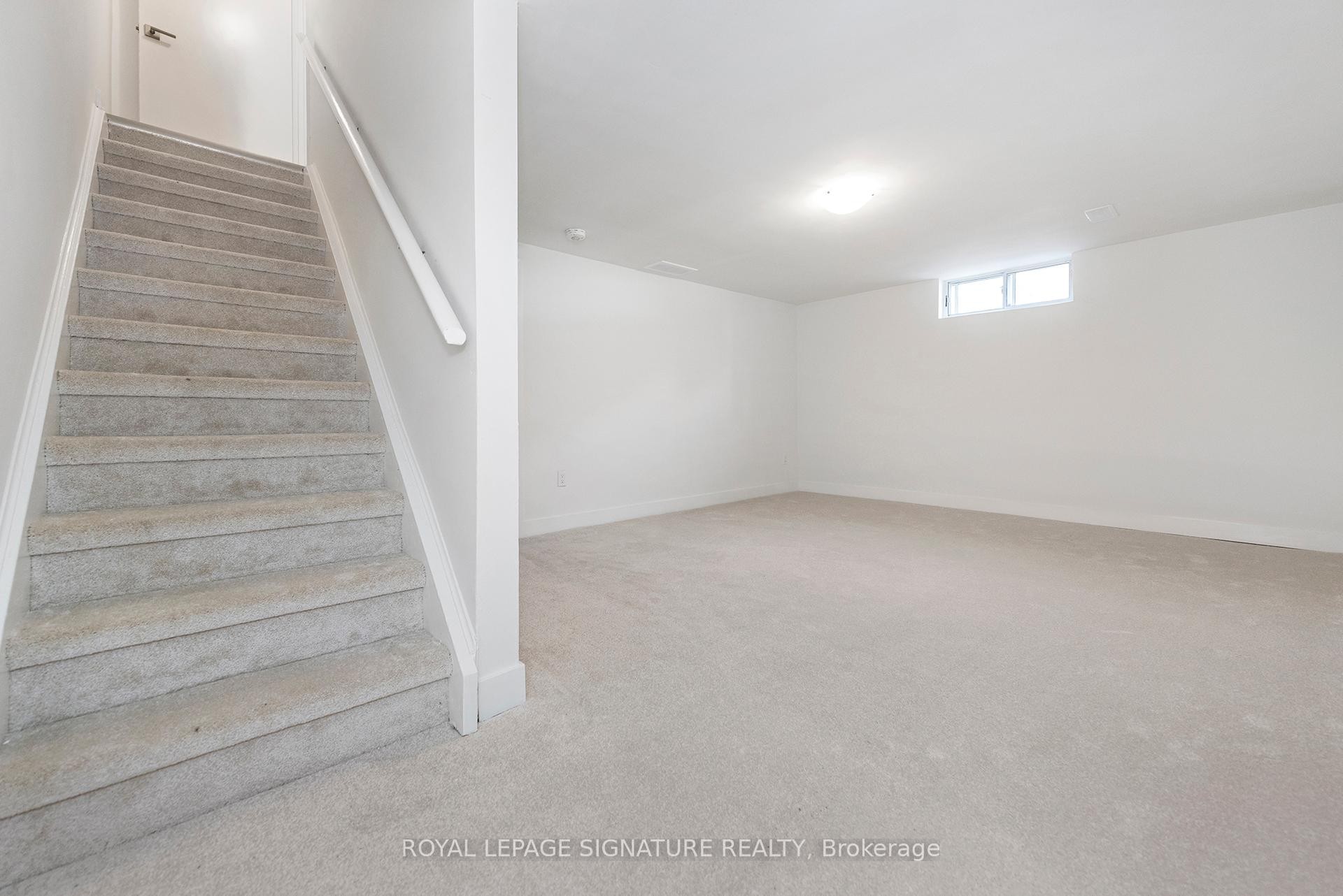 









34-36


Delawana

Drive,
Hamilton,




ON
L8E 1G4


