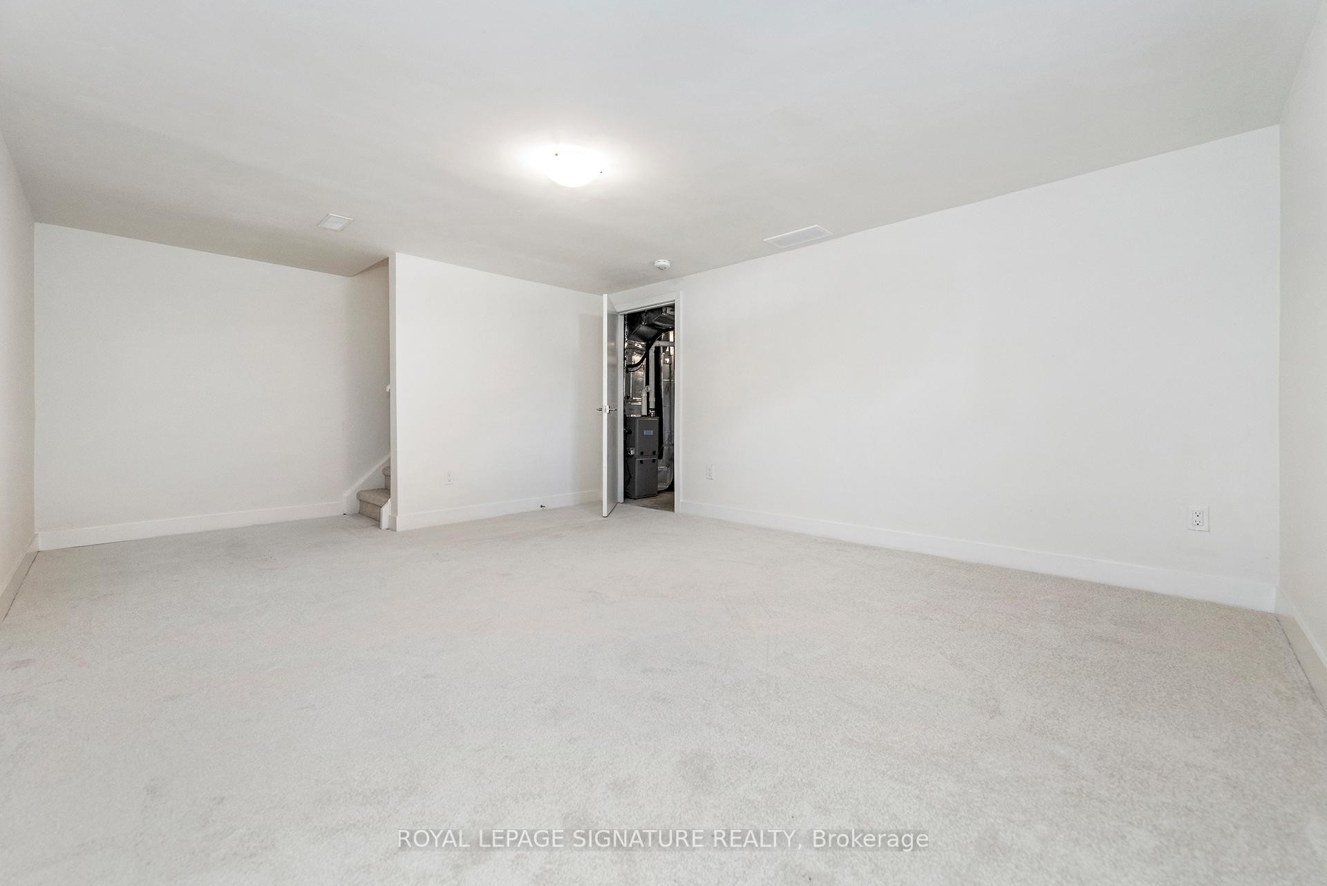 









34-36


Delawana

Drive,
Hamilton,




ON
L8E 1G4

