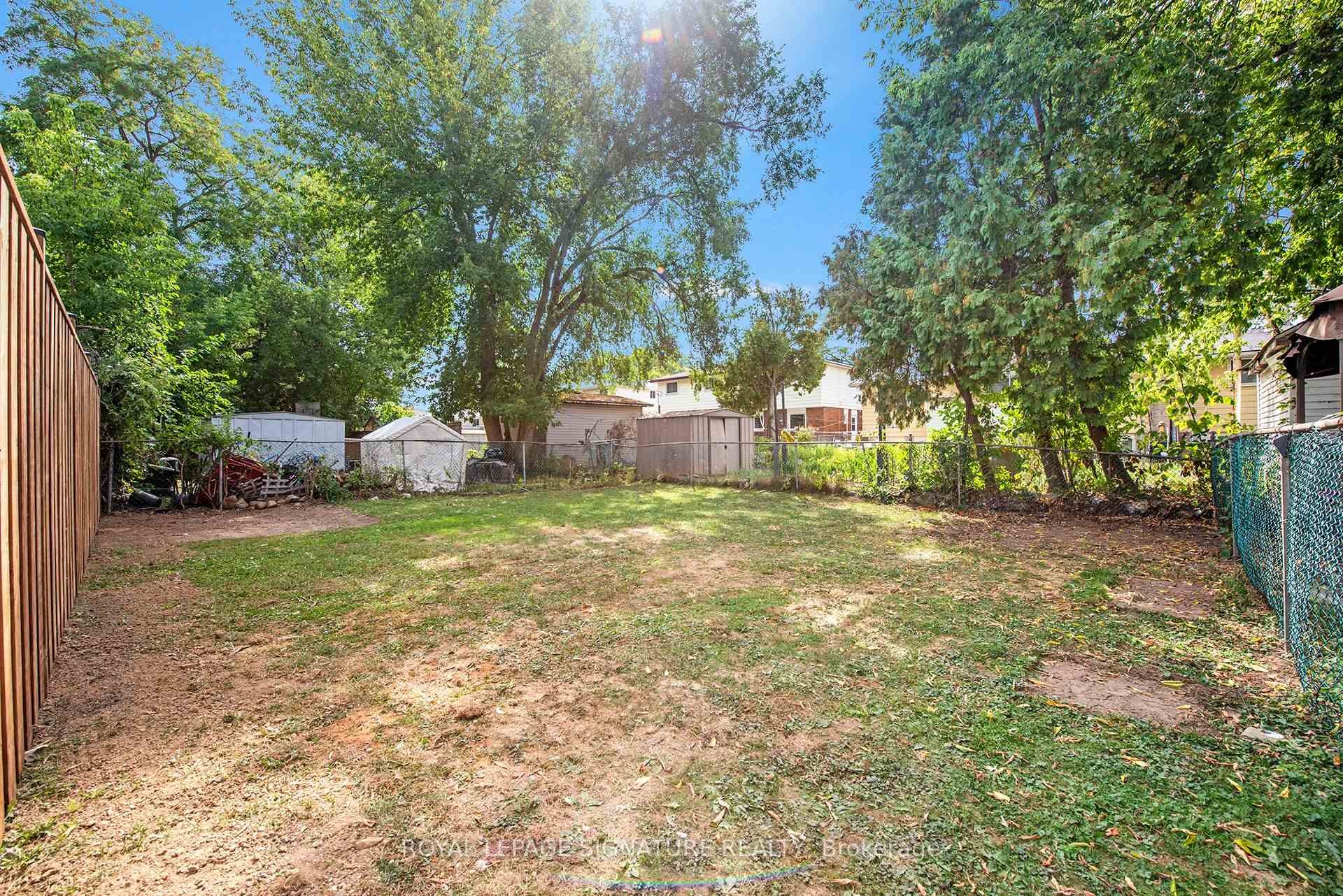 









34-36


Delawana

Drive,
Hamilton,




ON
L8E 1G4

