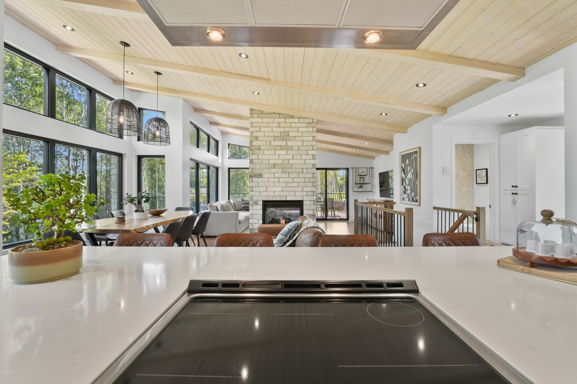 









31


Ch. de l'Altitude

,
Saint-Côme,




QC
J0K2B0

