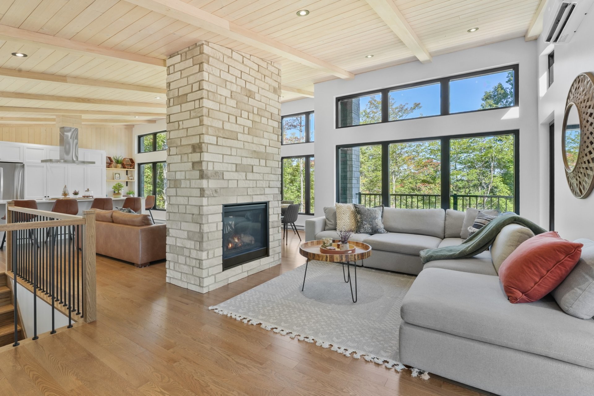 









31


Ch. de l'Altitude

,
Saint-Côme,




QC
J0K2B0

