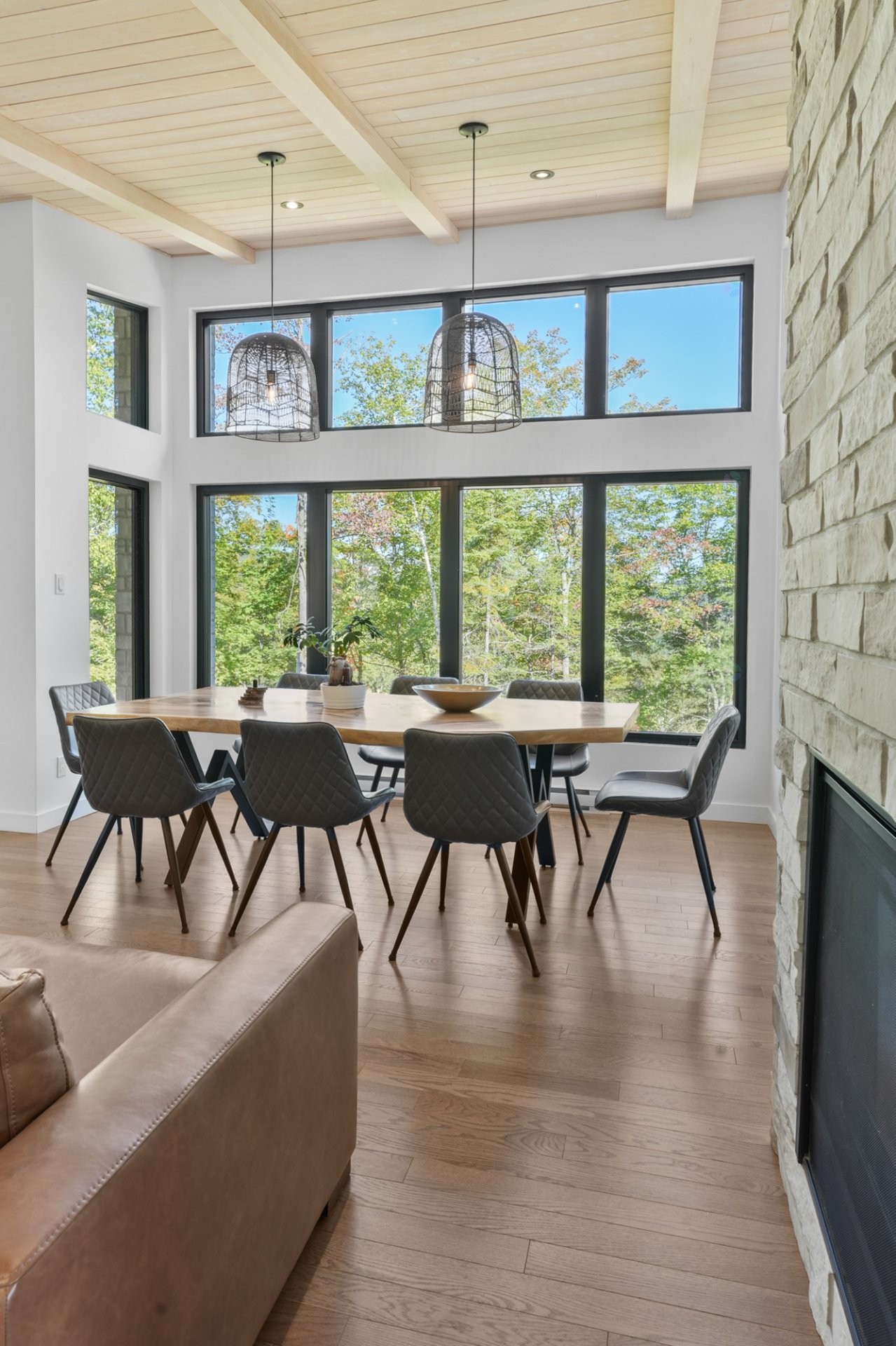 









31


Ch. de l'Altitude

,
Saint-Côme,




QC
J0K2B0

