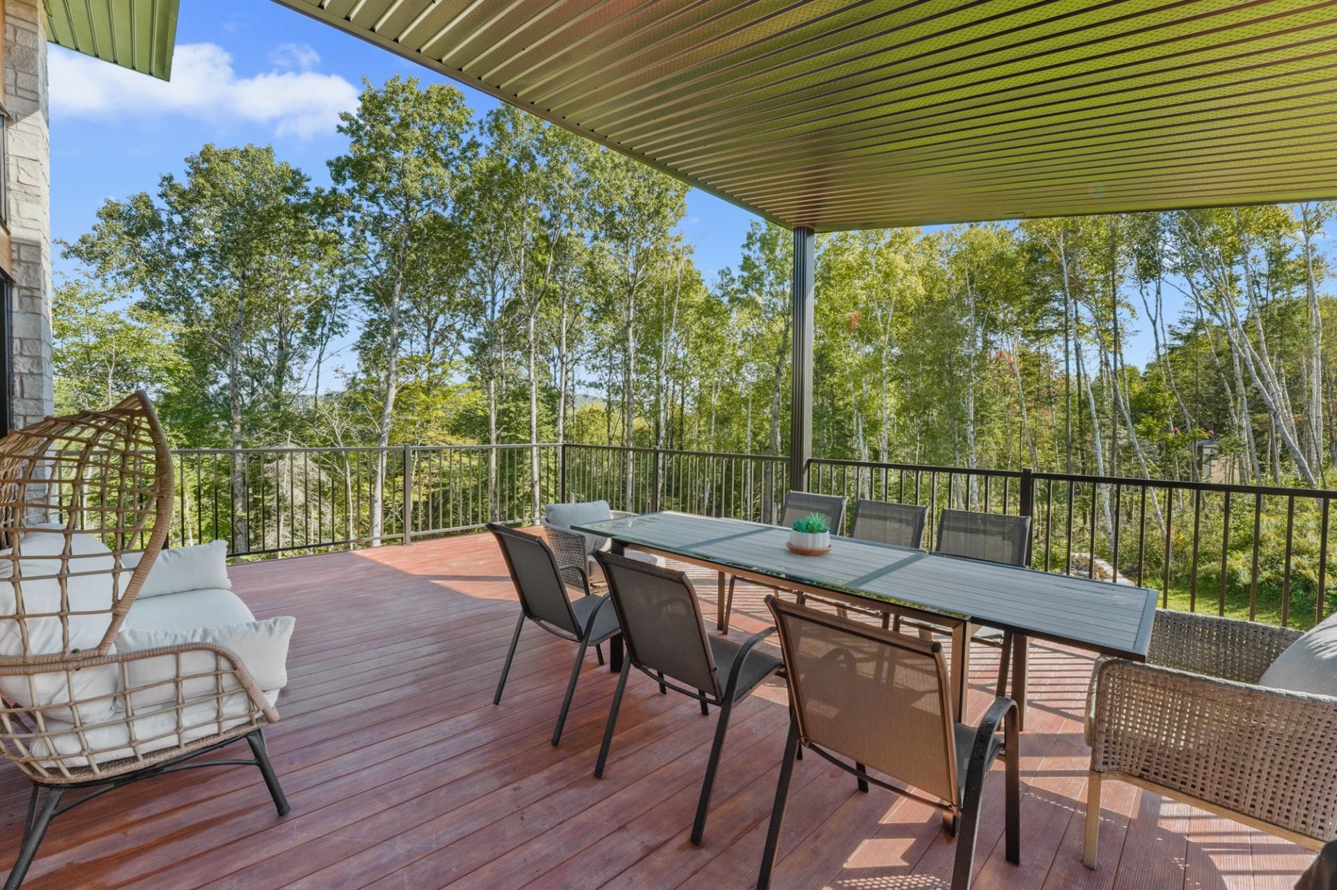 









31


Ch. de l'Altitude

,
Saint-Côme,




QC
J0K2B0

