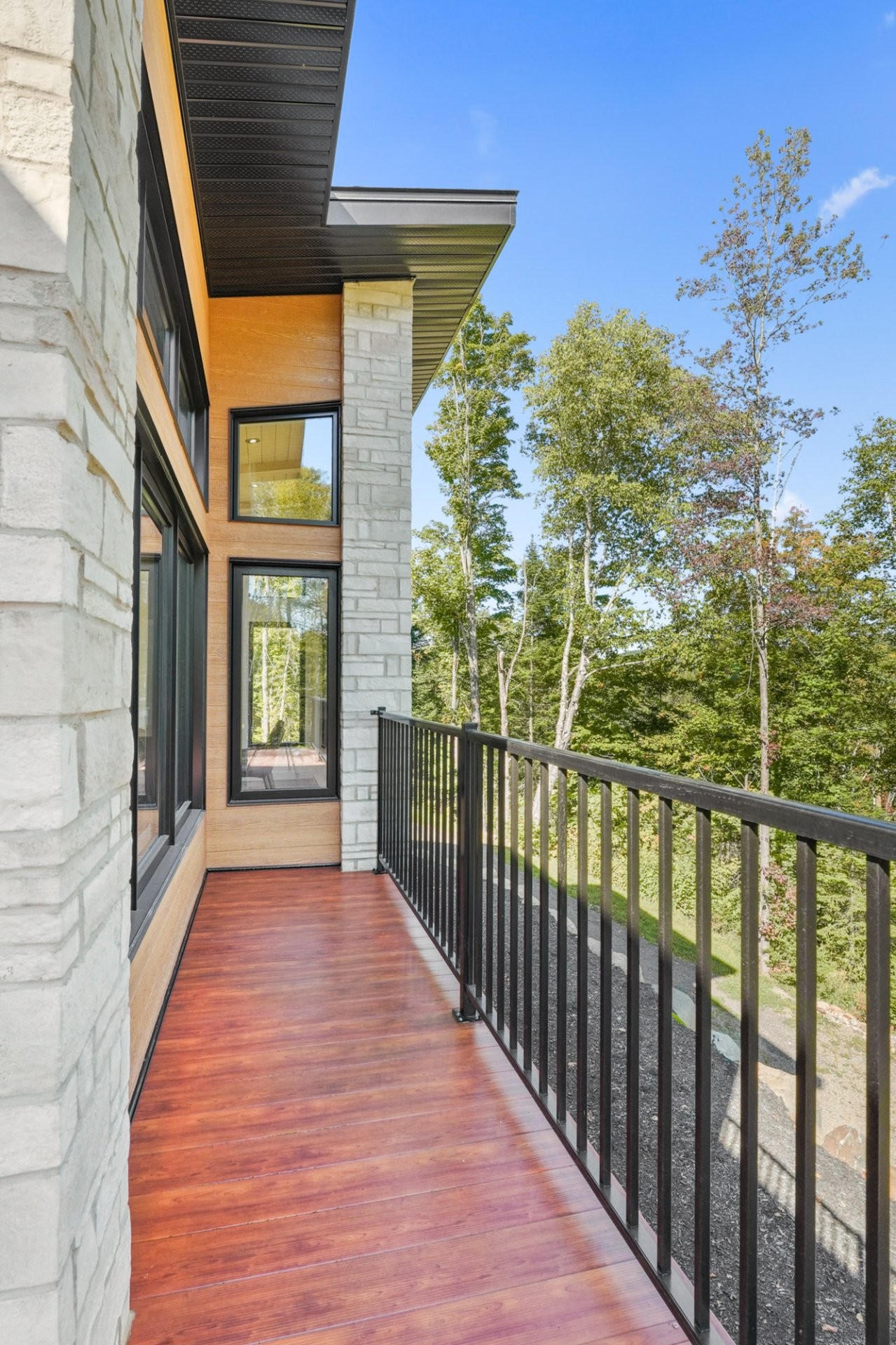 









31


Ch. de l'Altitude

,
Saint-Côme,




QC
J0K2B0

