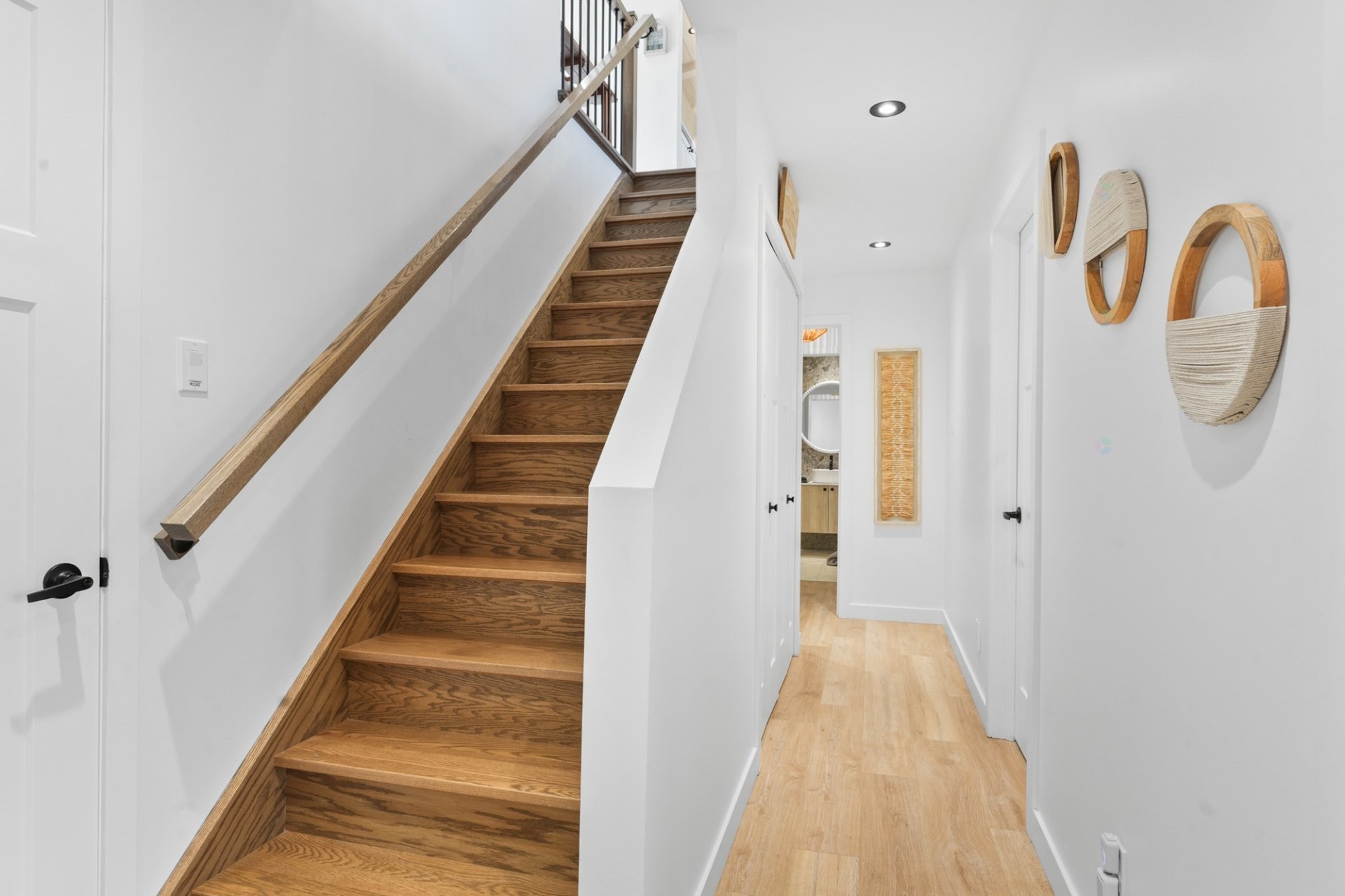 









31


Ch. de l'Altitude

,
Saint-Côme,




QC
J0K2B0

