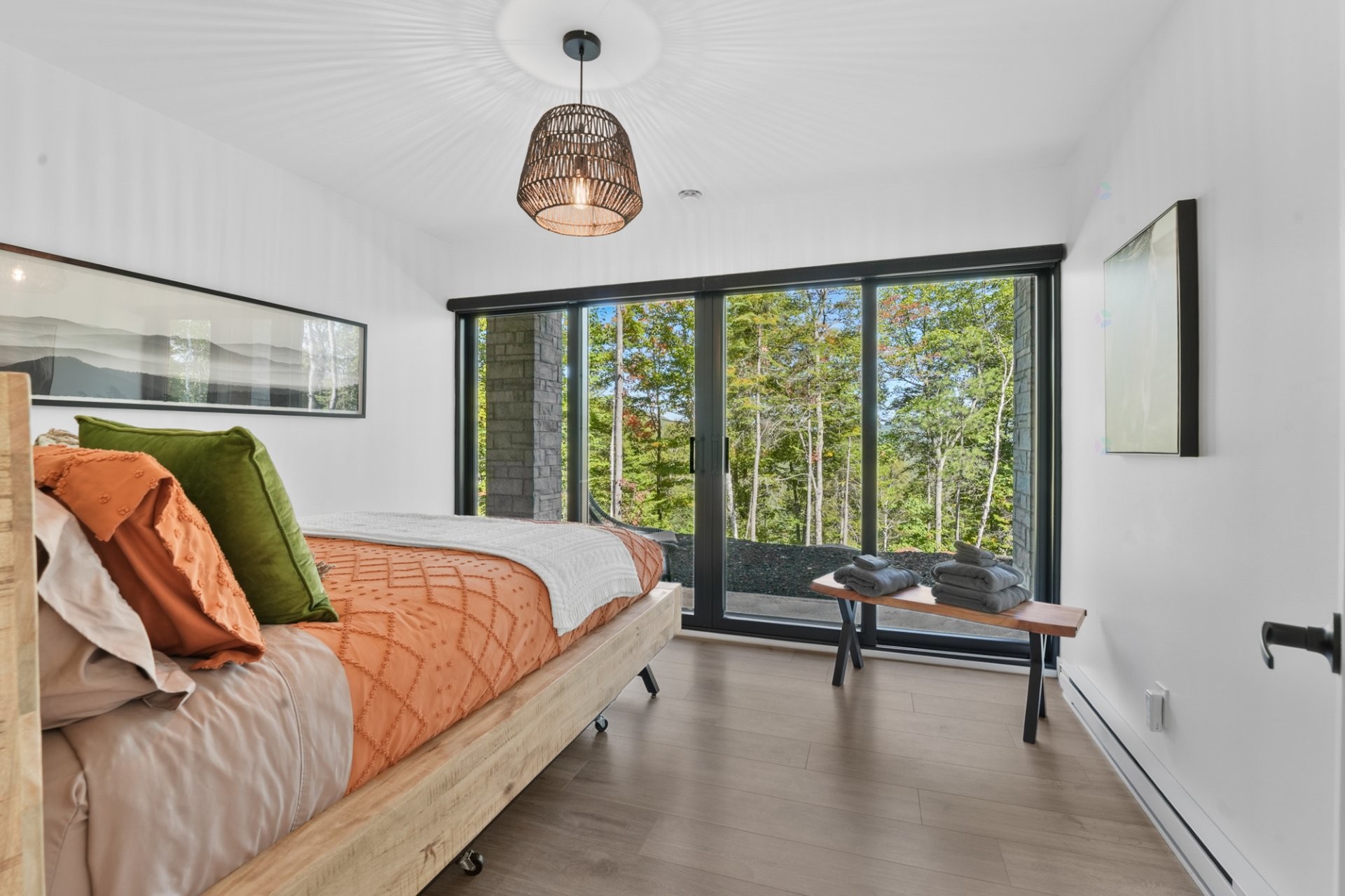 









31


Ch. de l'Altitude

,
Saint-Côme,




QC
J0K2B0

