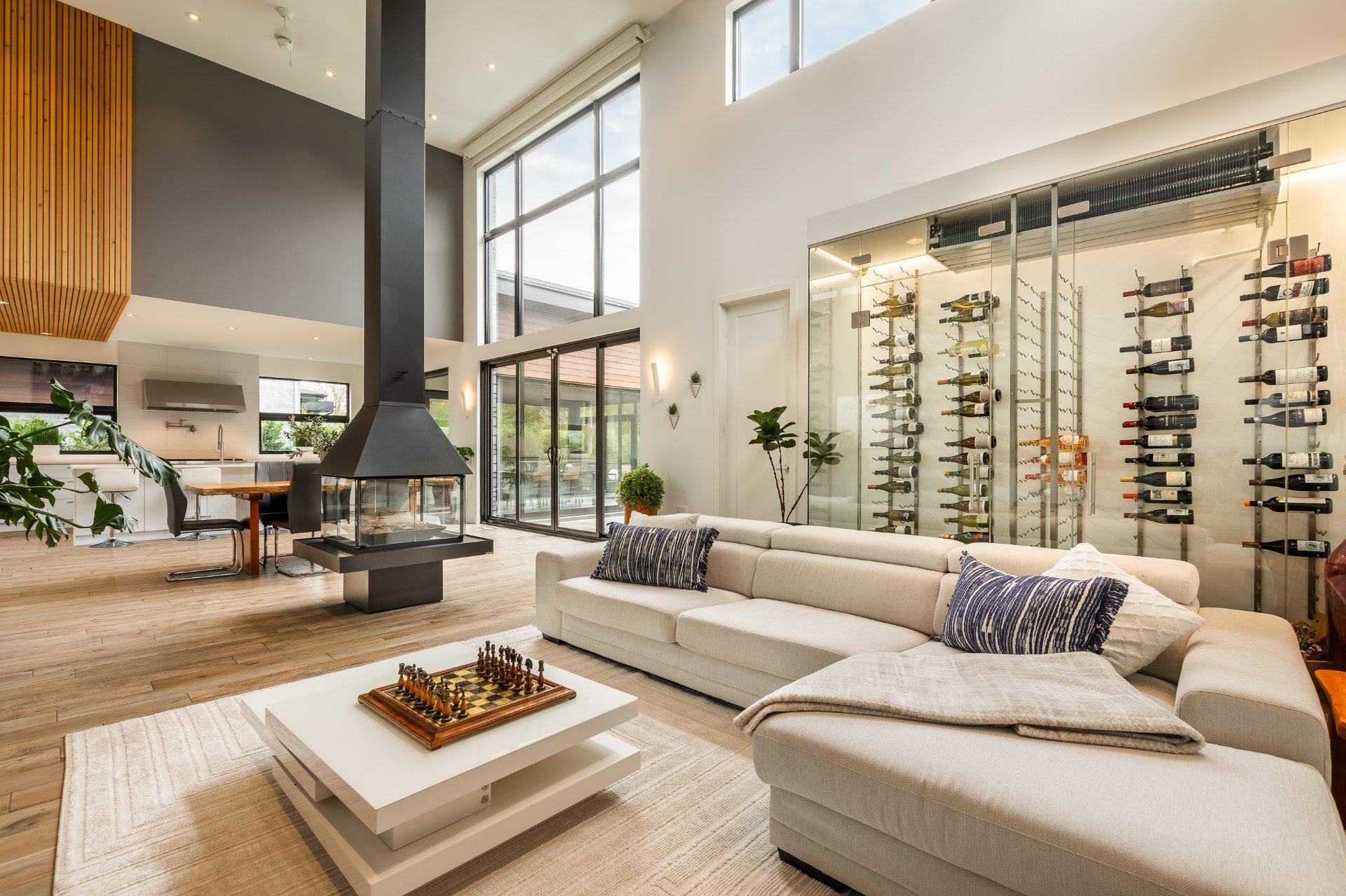 









104


Rue de l'Oiselet

,
Carignan,




QC
J3L7C3

