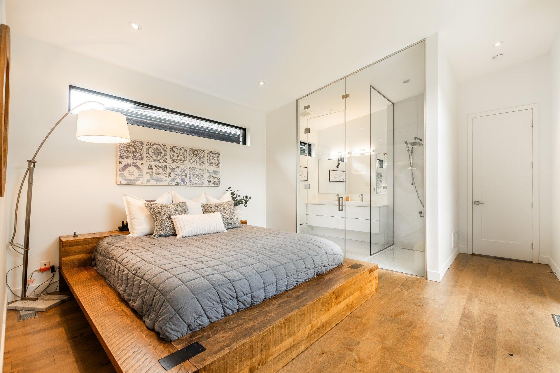 









104


Rue de l'Oiselet

,
Carignan,




QC
J3L7C3

