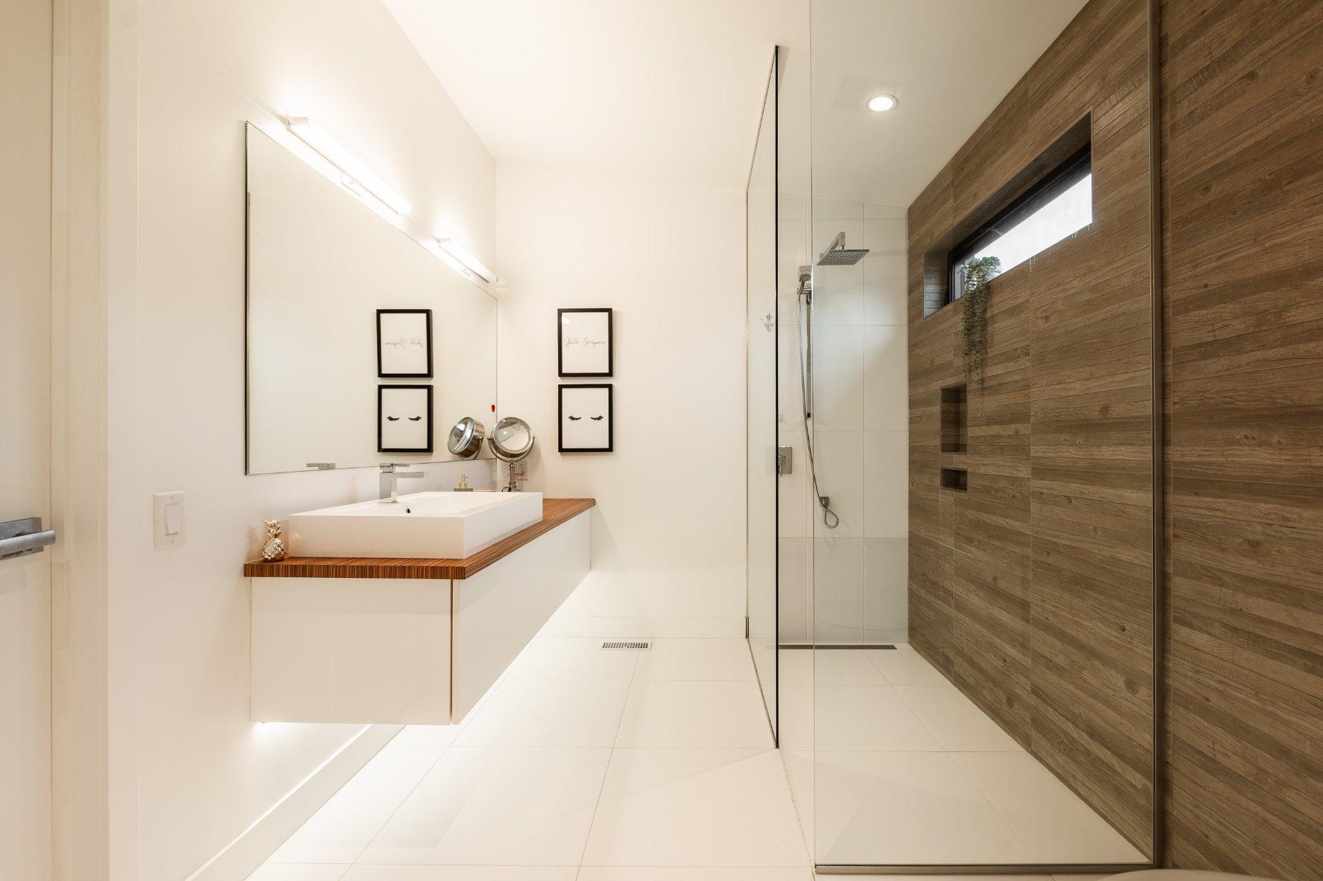 









104


Rue de l'Oiselet

,
Carignan,




QC
J3L7C3

