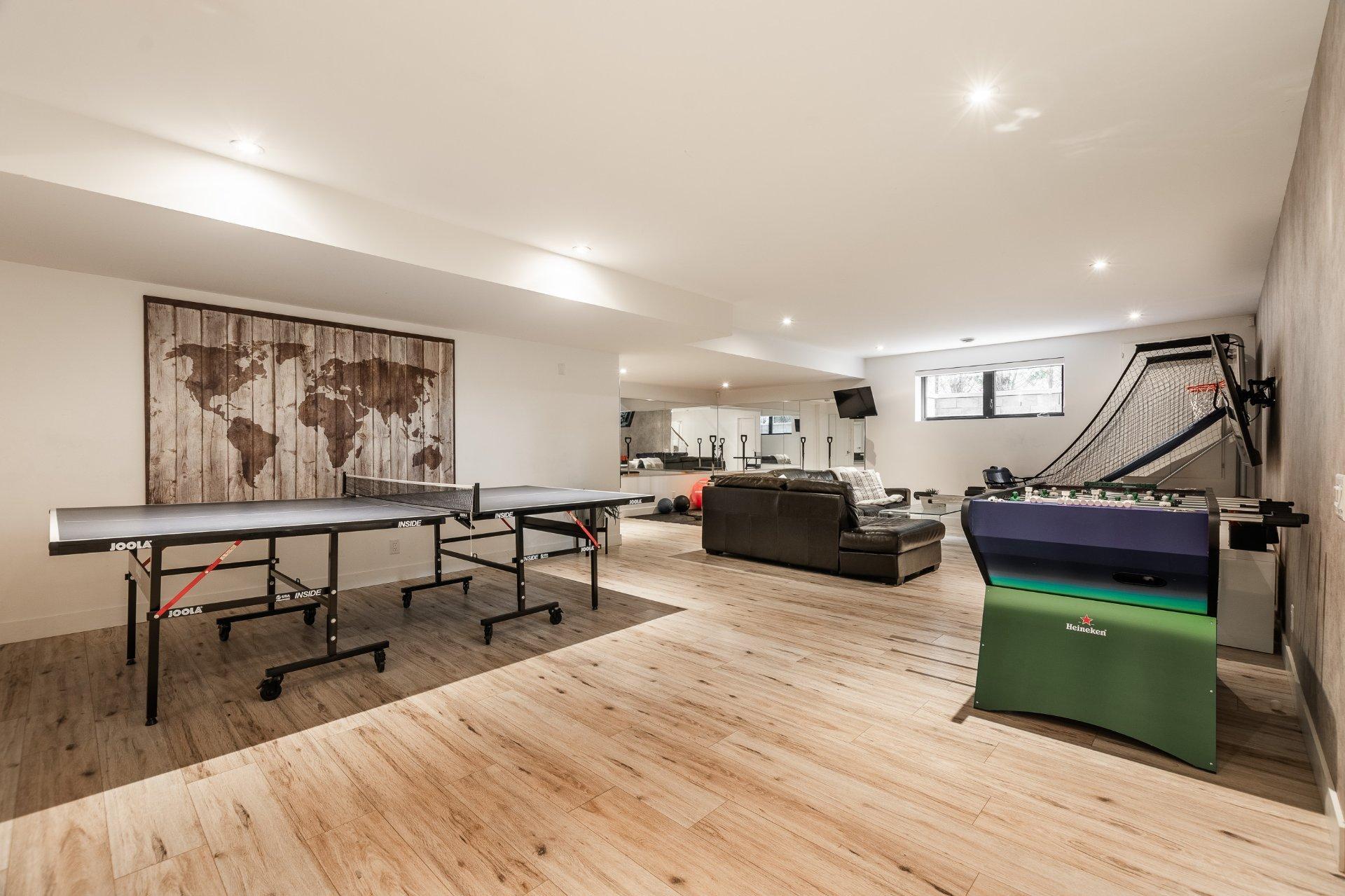 









104


Rue de l'Oiselet

,
Carignan,




QC
J3L7C3

