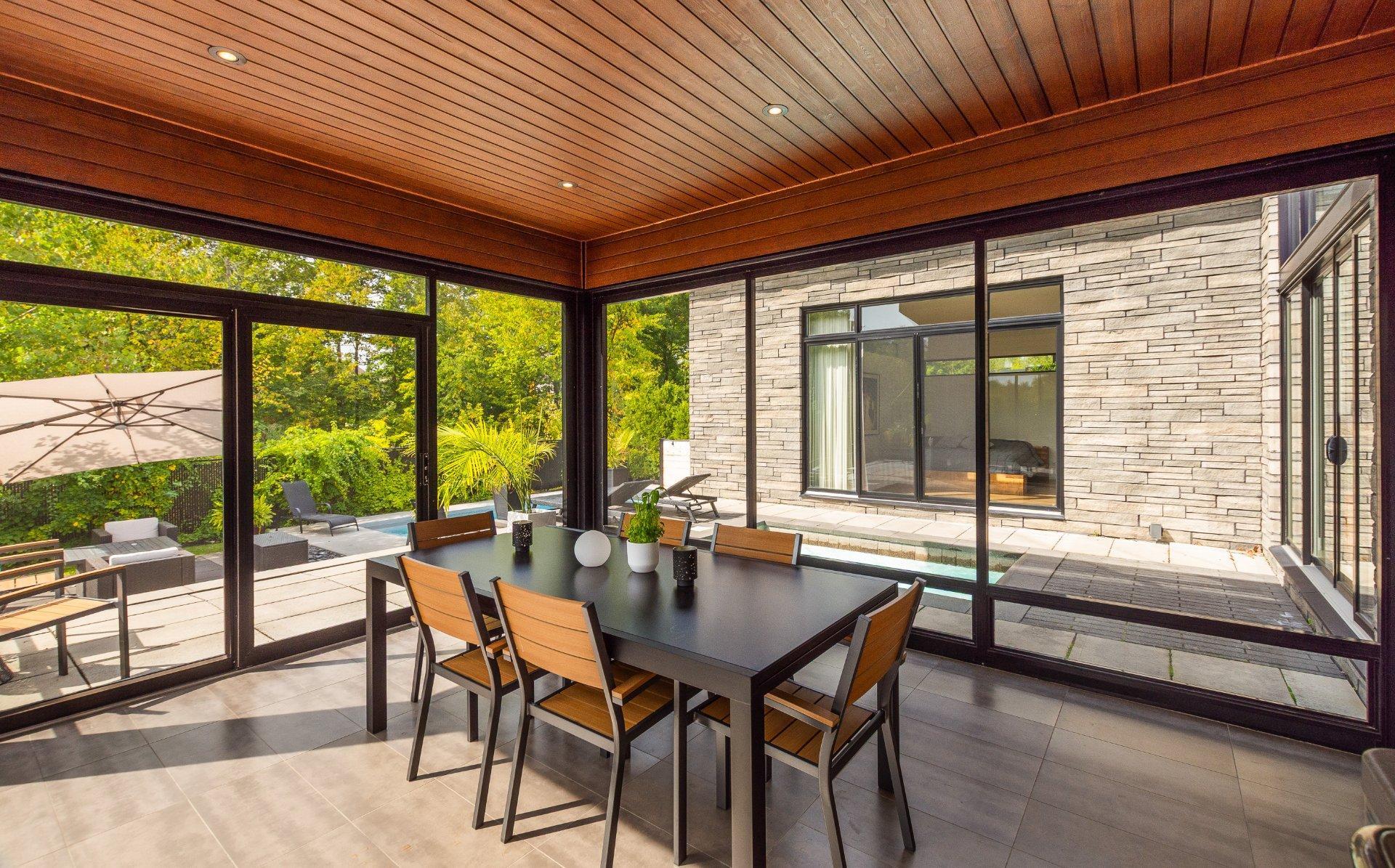 









104


Rue de l'Oiselet

,
Carignan,




QC
J3L7C3

