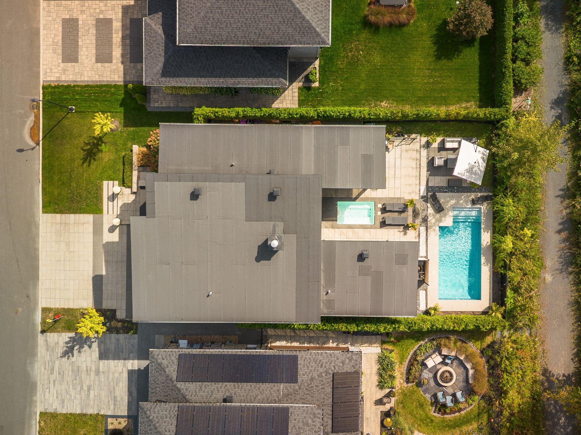 









104


Rue de l'Oiselet

,
Carignan,




QC
J3L7C3

